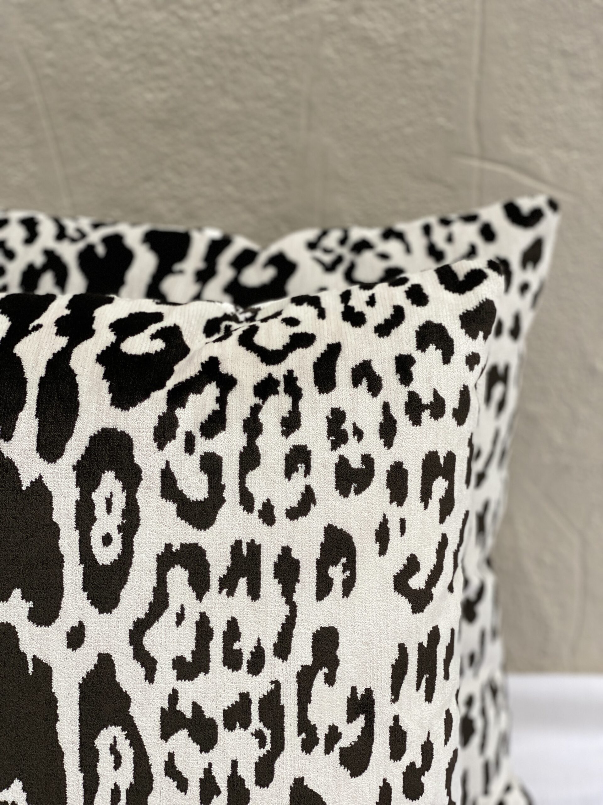 Fortuny Leopardo Pillows