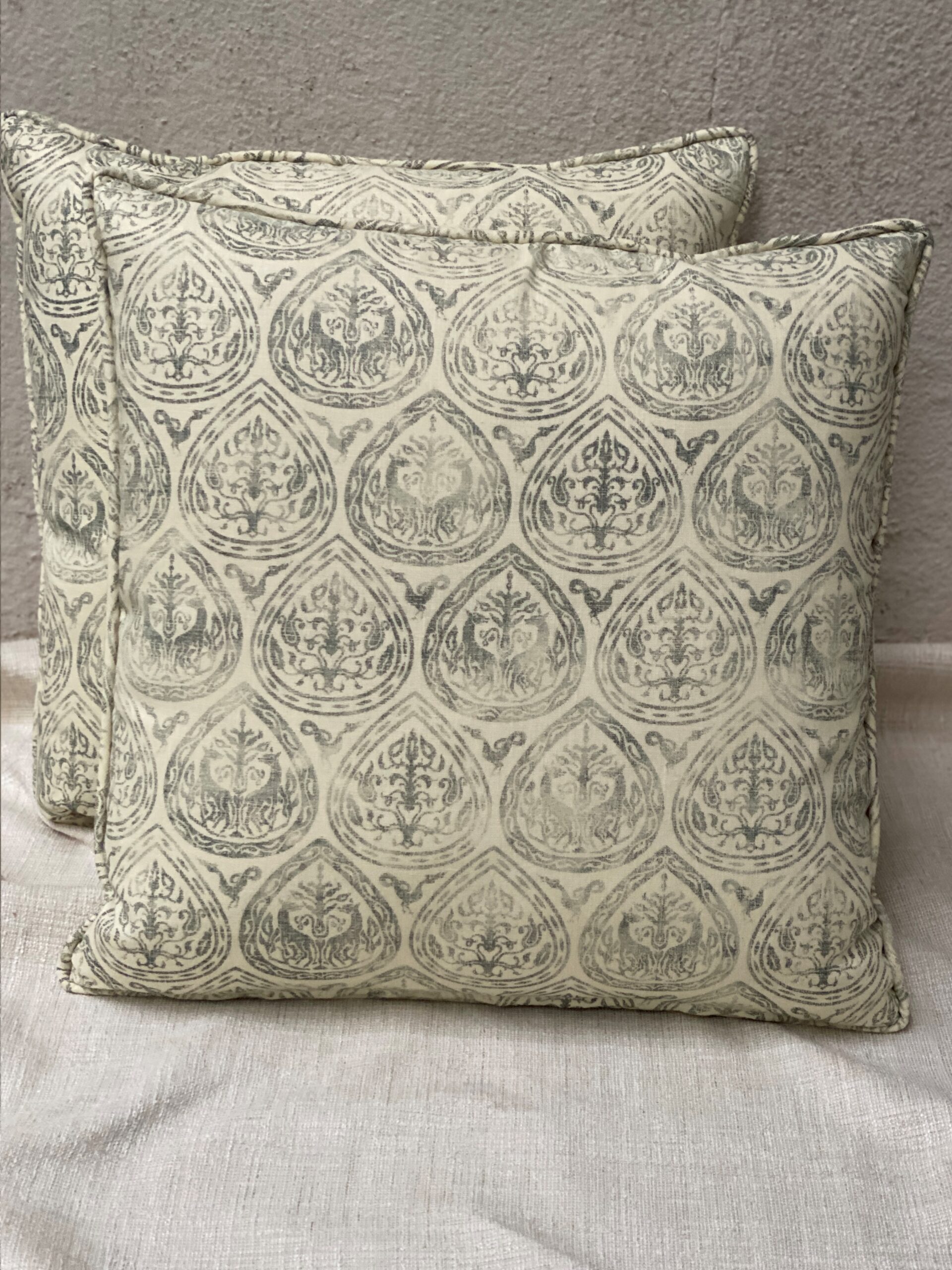 Rose Tarlow Pillows