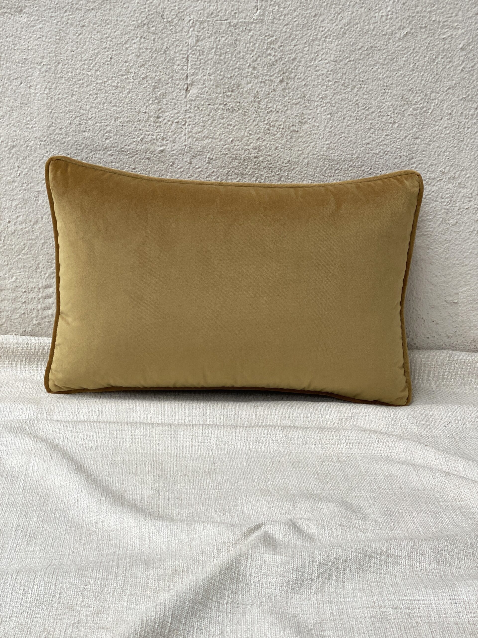 Carnegie Origin Pillows