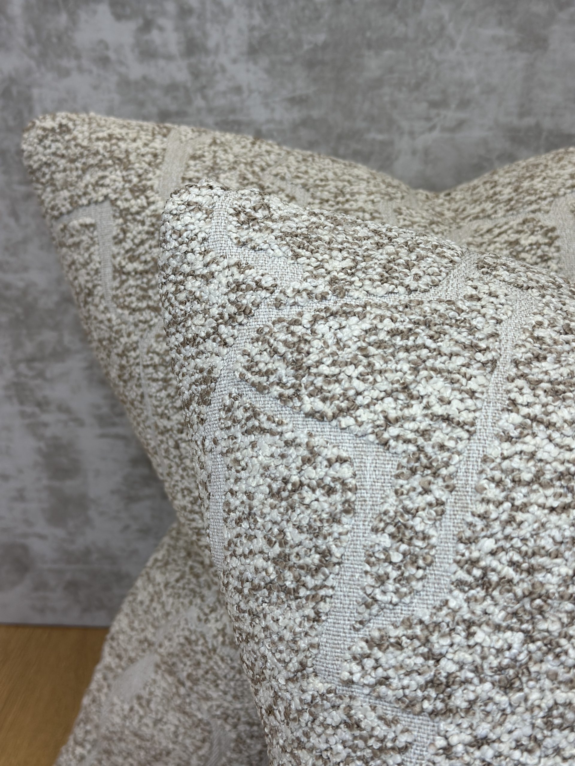 Zinc Gion Outdoor Pillows