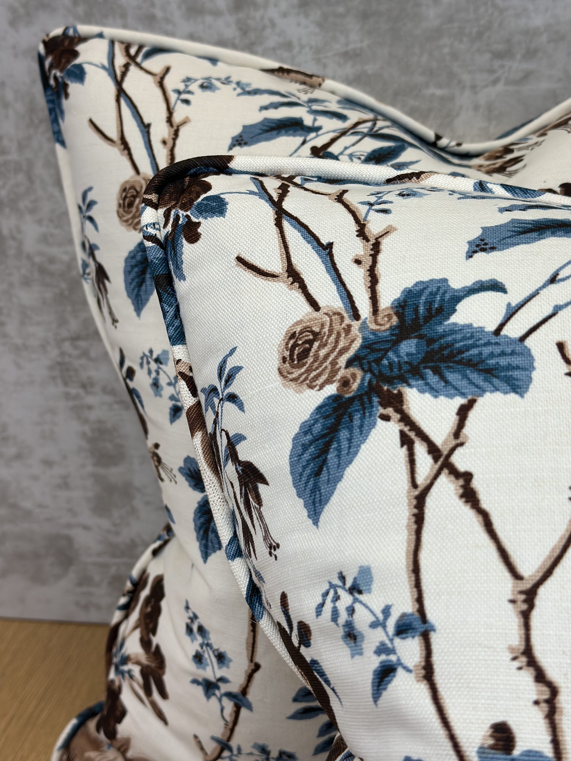 Lee Jofa De La Tour Pillows