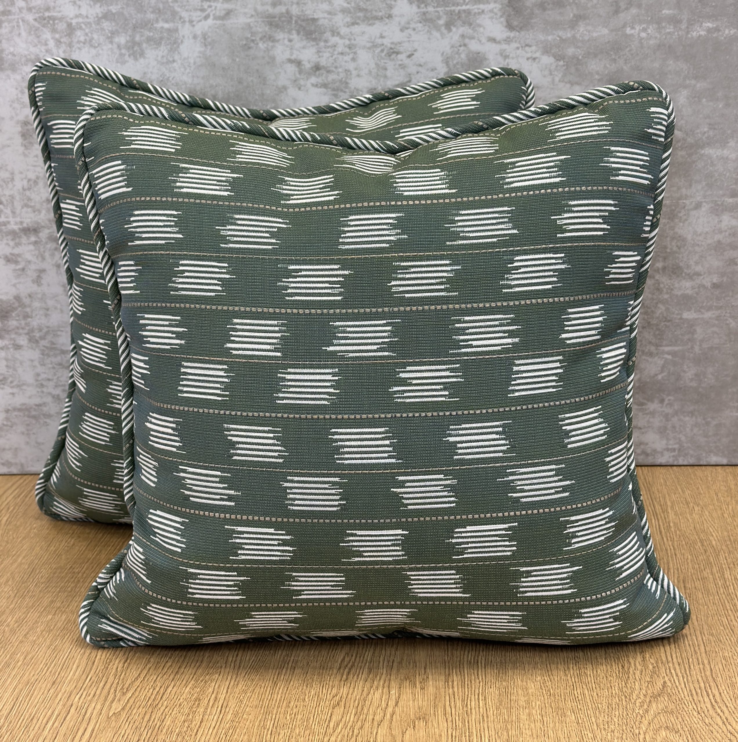 Perennials Willow Way Pillows