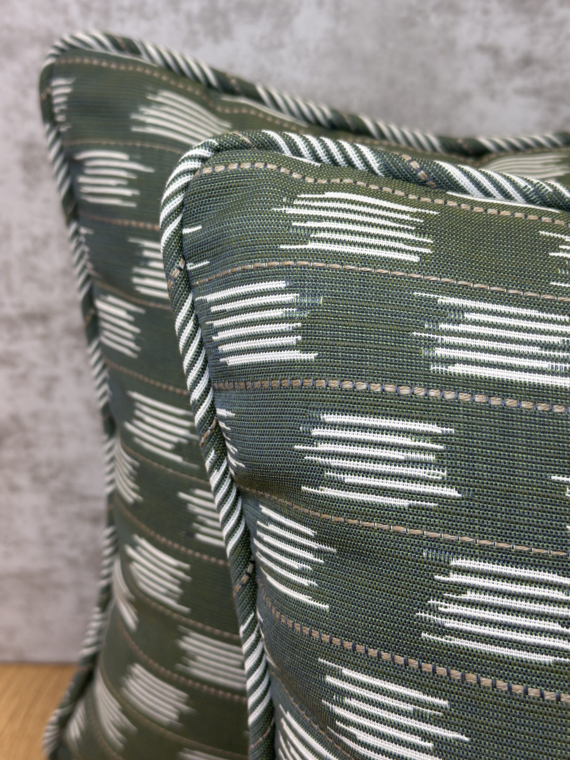Perennials Willow Way Pillows