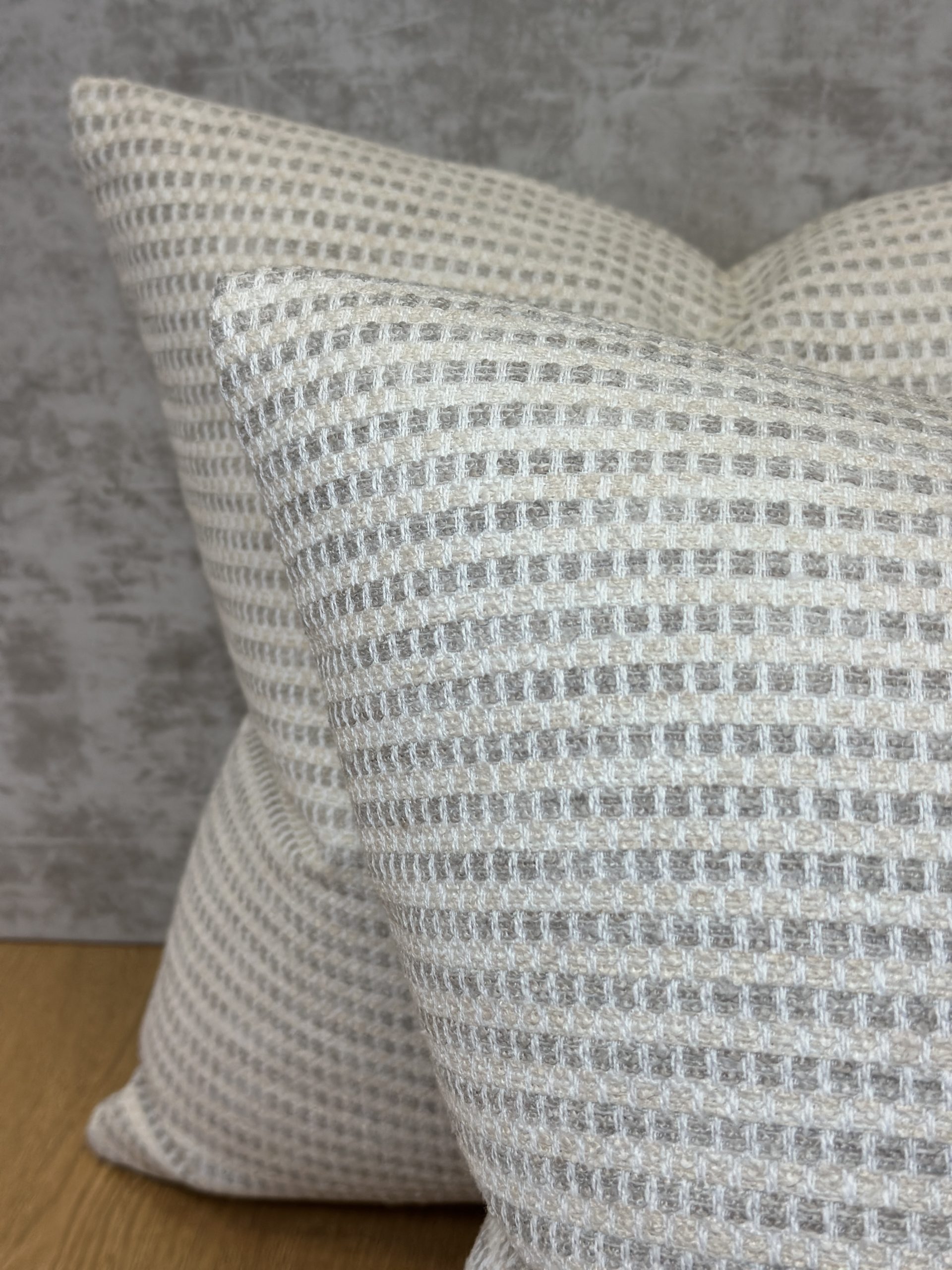 Stout Droplet Pillows