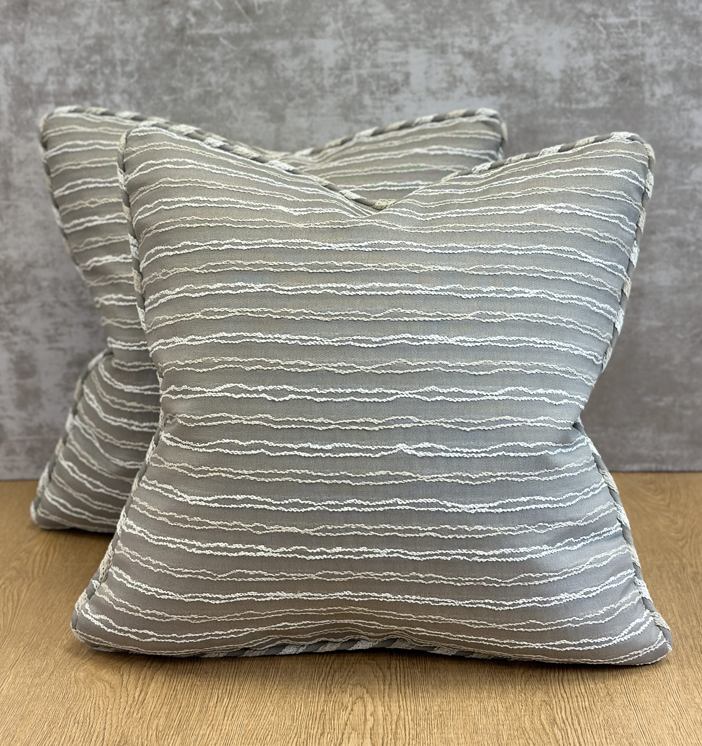 Kravet 37057 Pillows