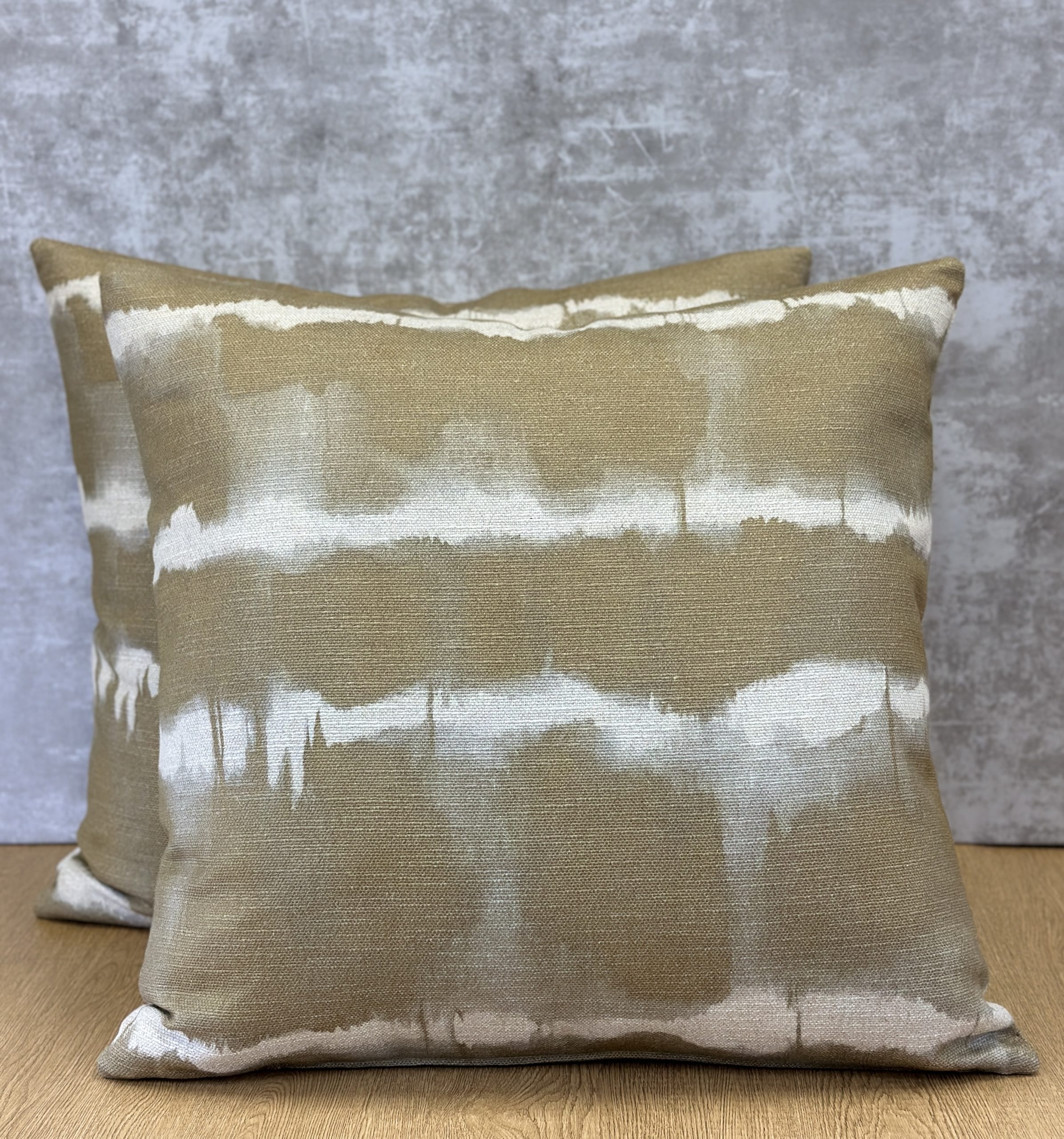 Kravet Baturi Pillows