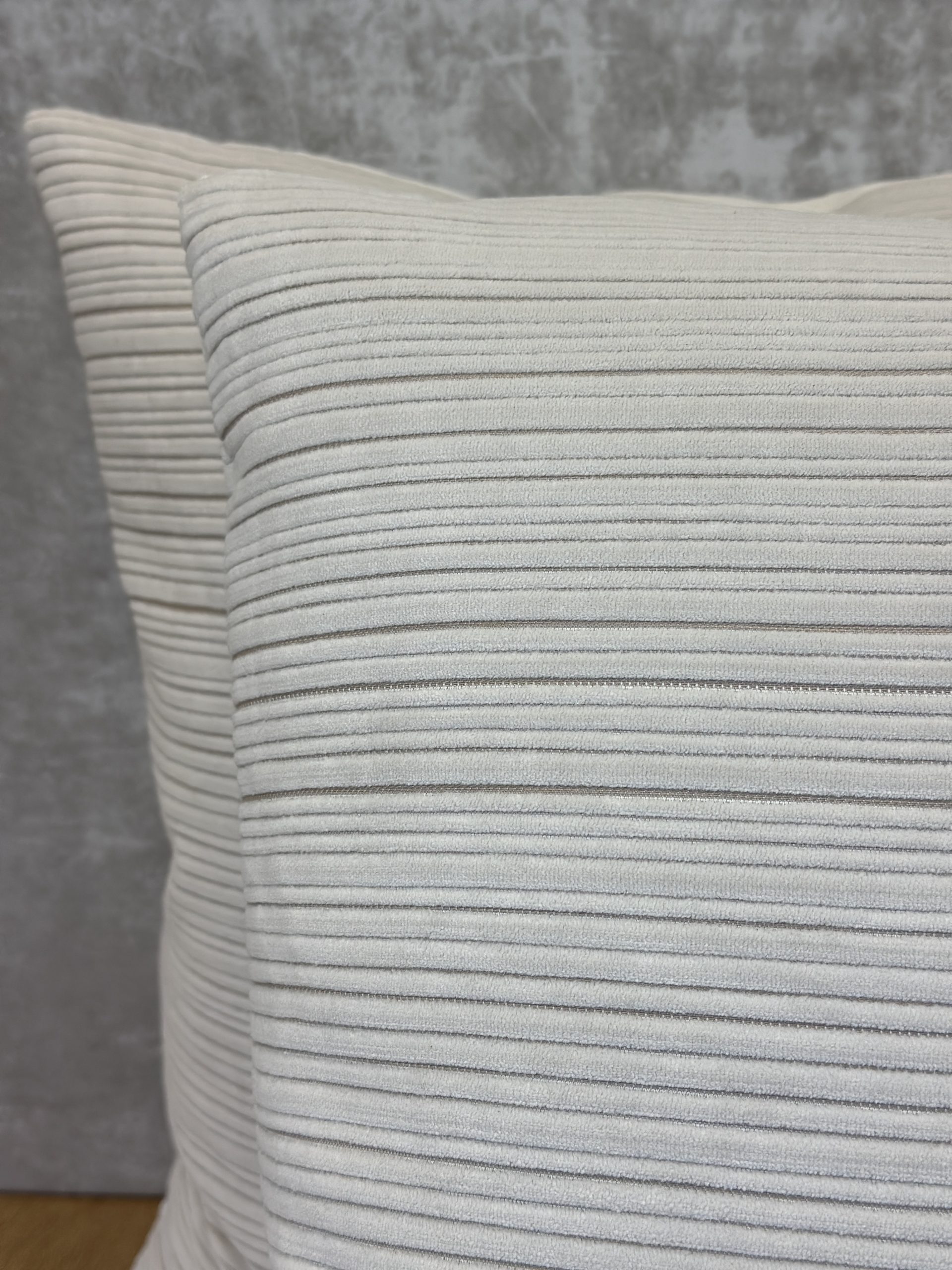 Pollack Lyon Pillows