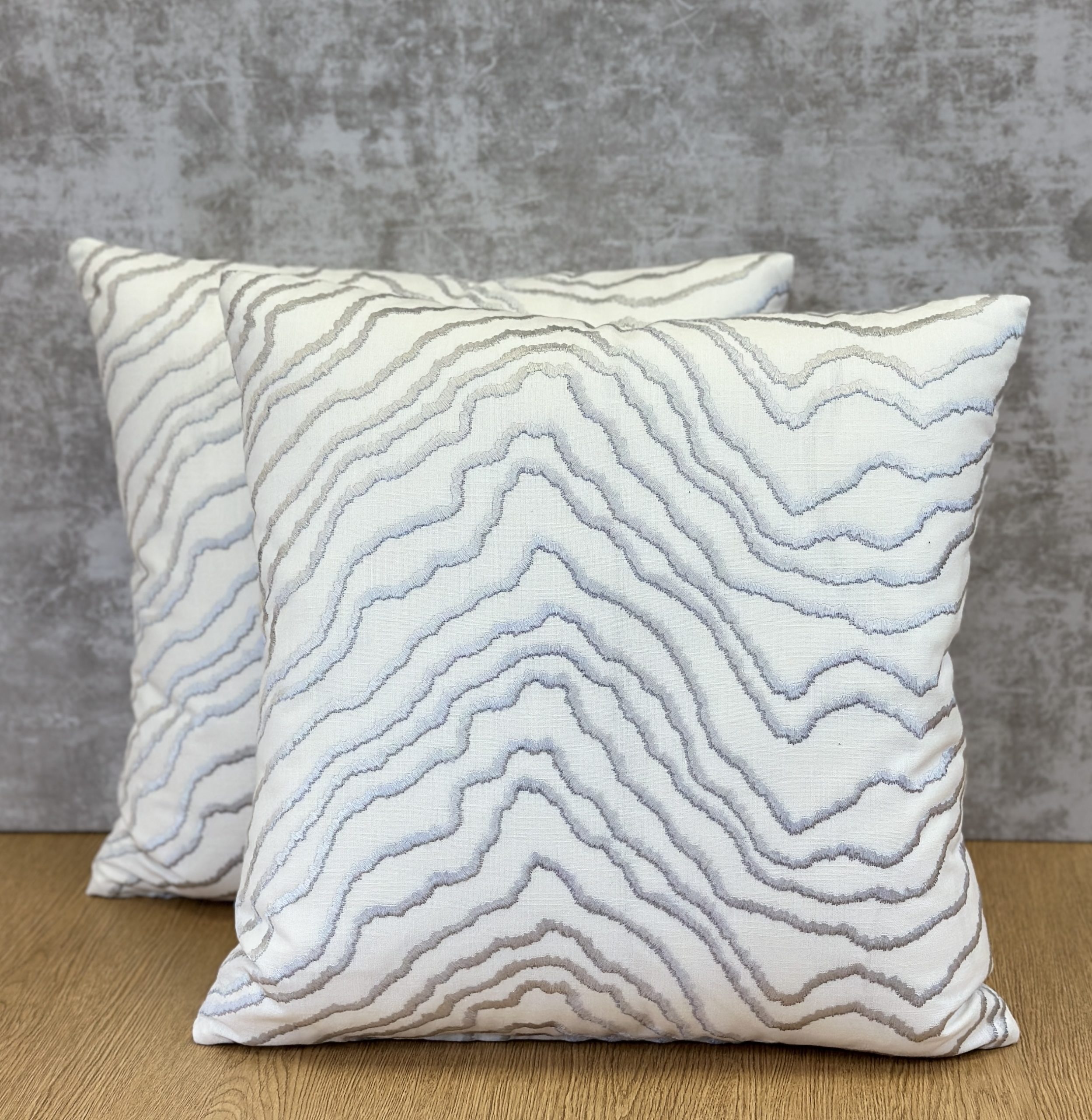 Unique Fine Fabrics Cirrus Pillows