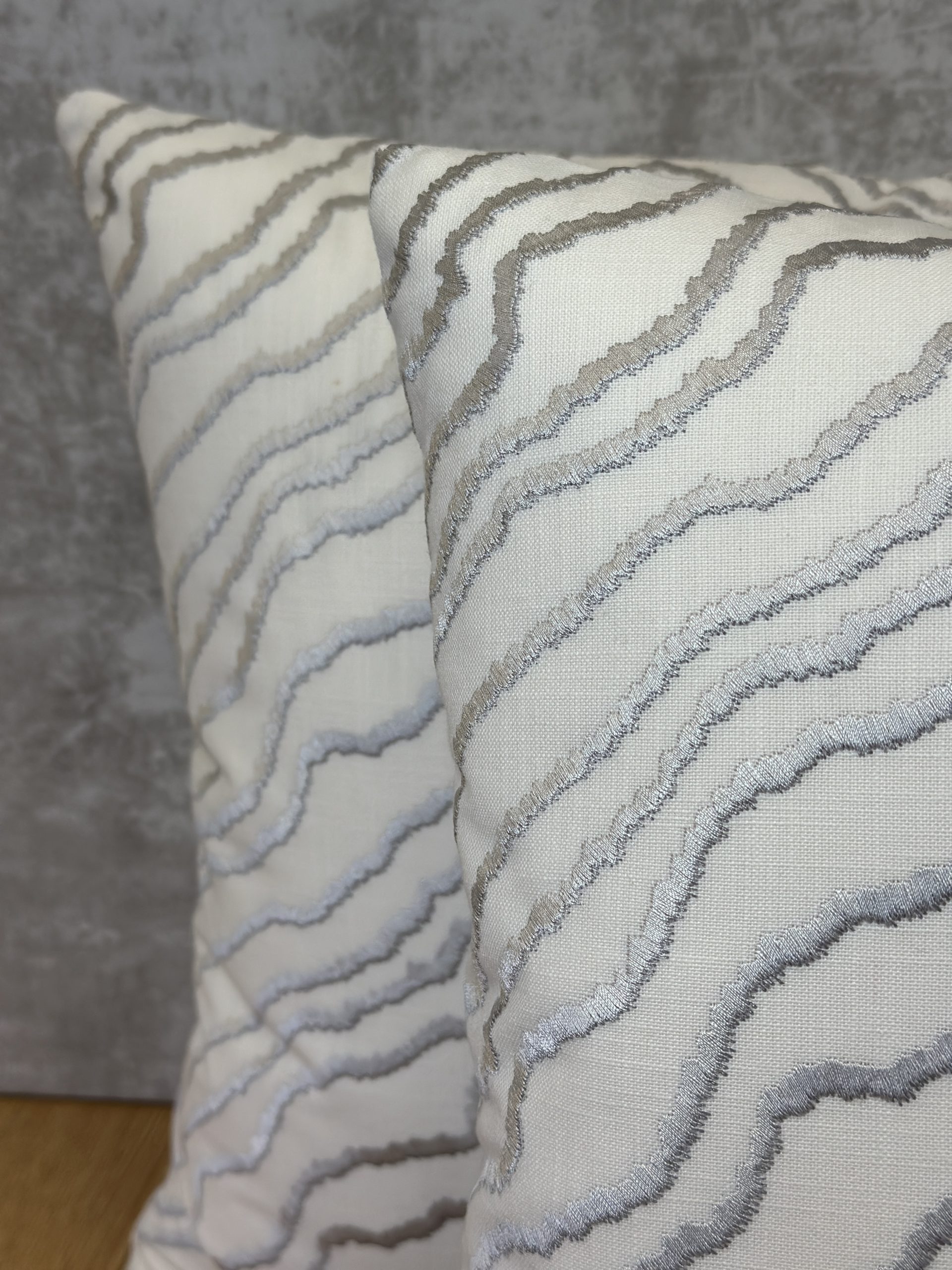 Unique Fine Fabrics Cirrus Pillows