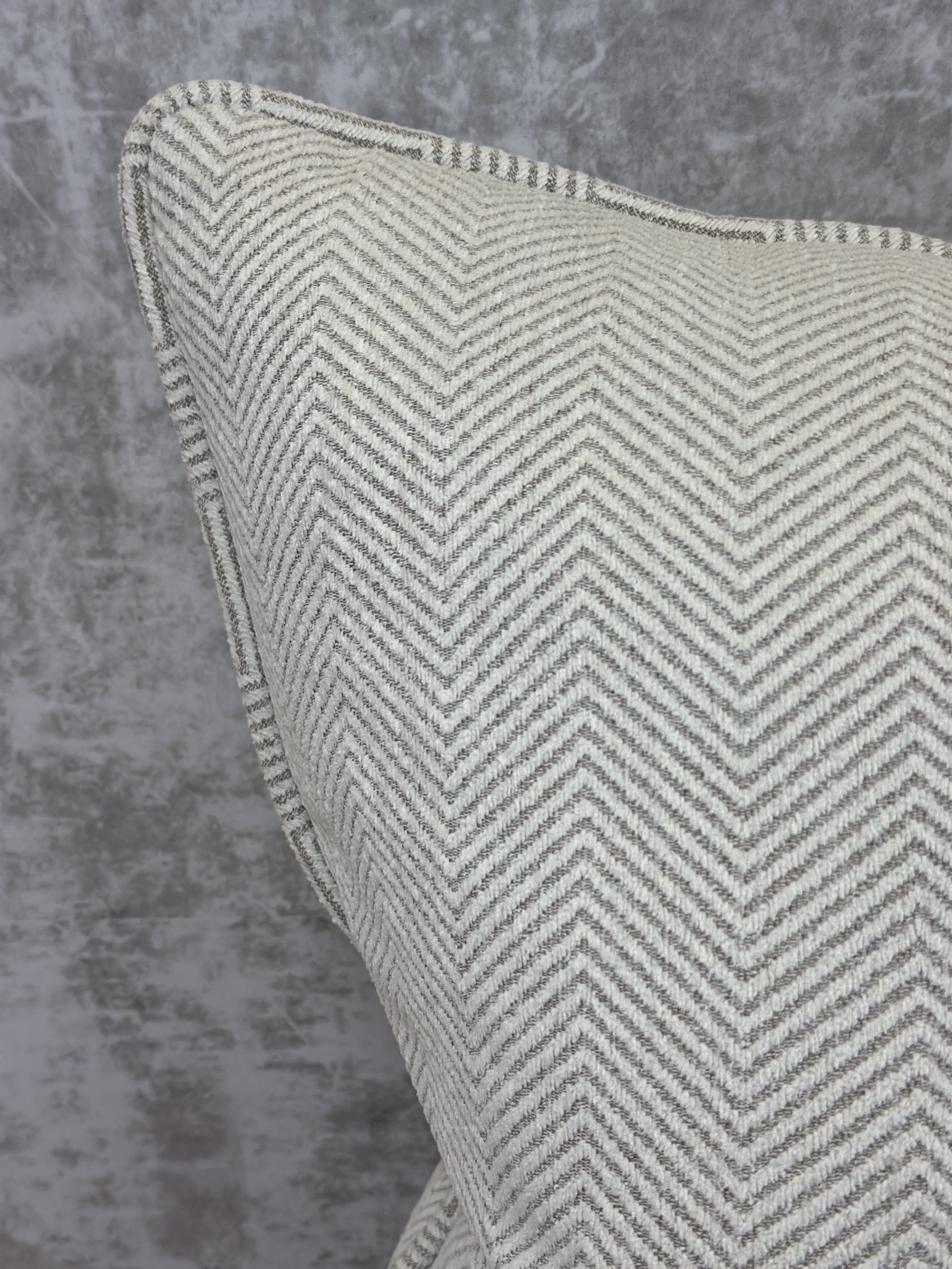 Kravet 35361 Pillows