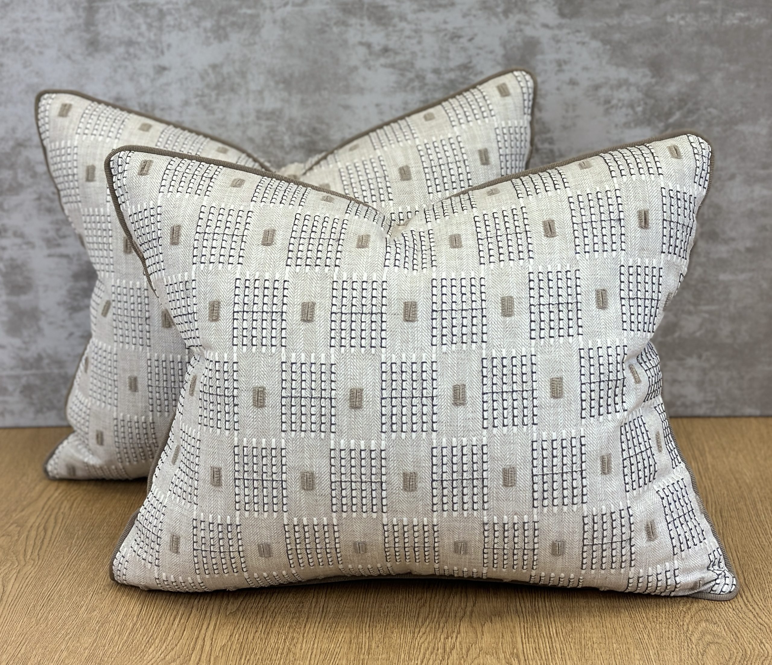 Pindler Middleton Pillows