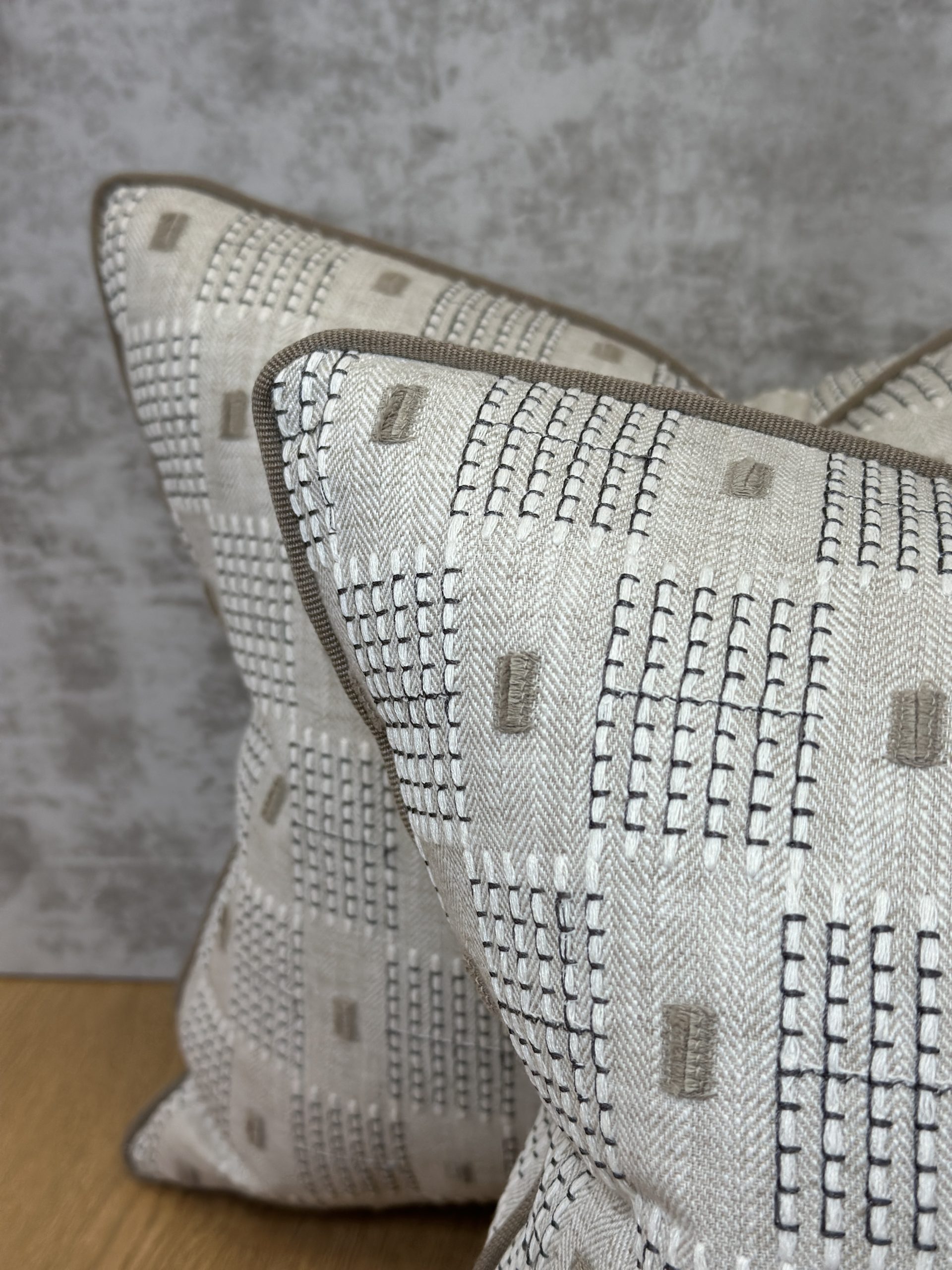 Pindler Middleton Pillows