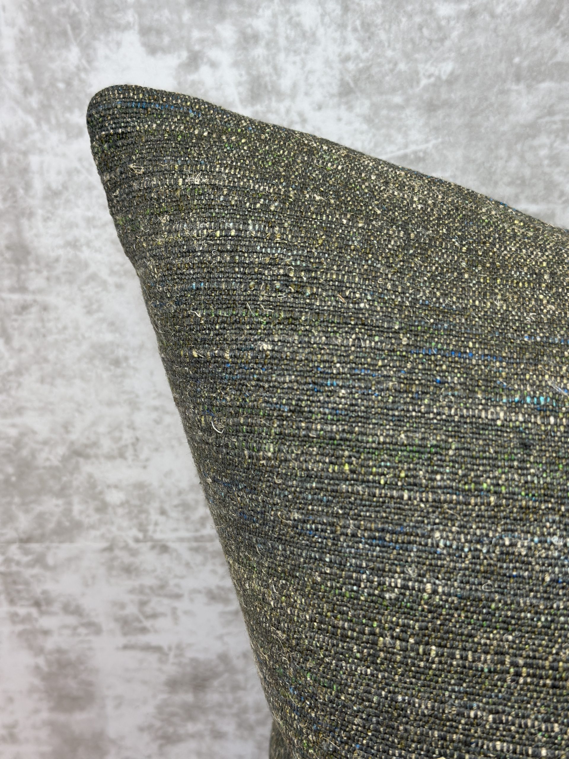 Designs Of The Time Lurra Pillows