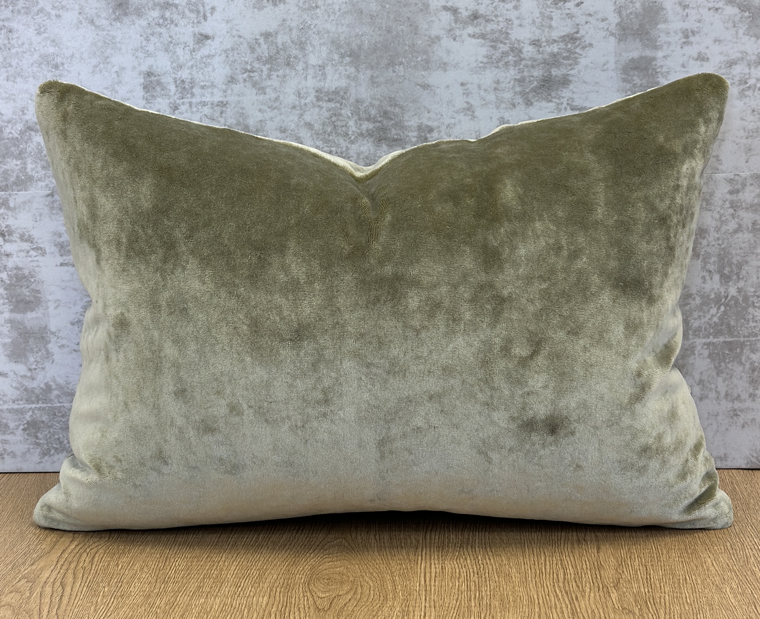 Dedar Nuvolari Pillows