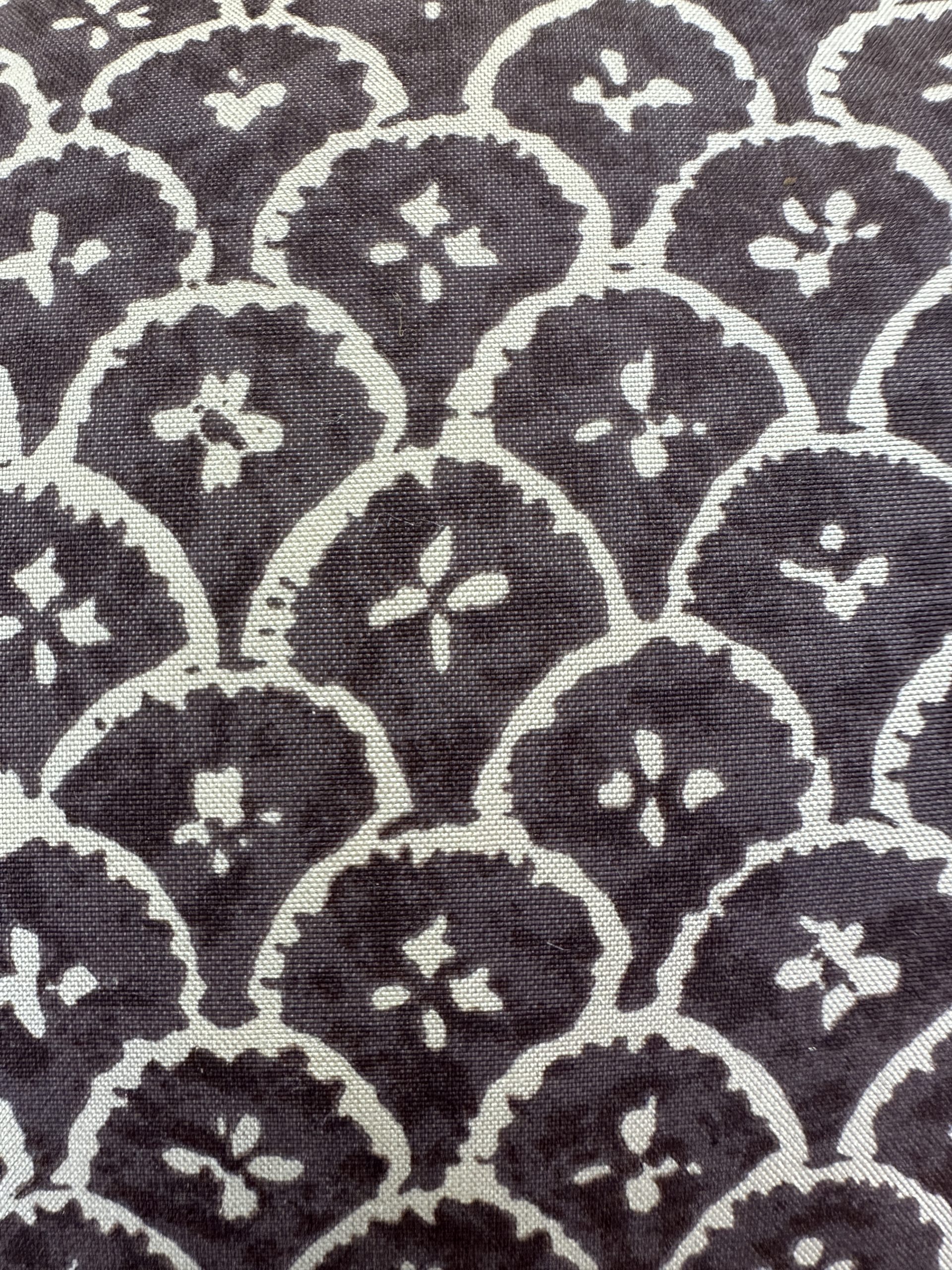 Namay Samay Scallops Pillows
