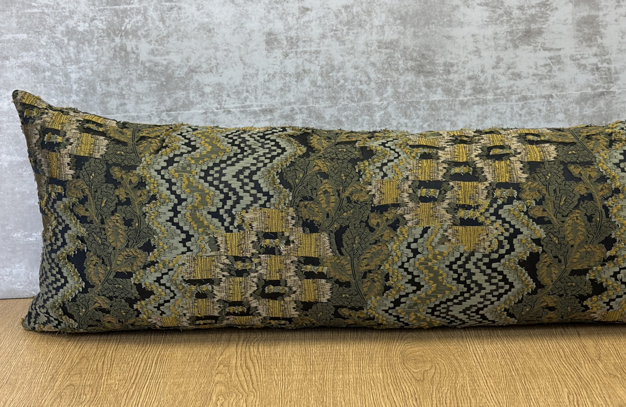 Carlucci Elysian Pillows
