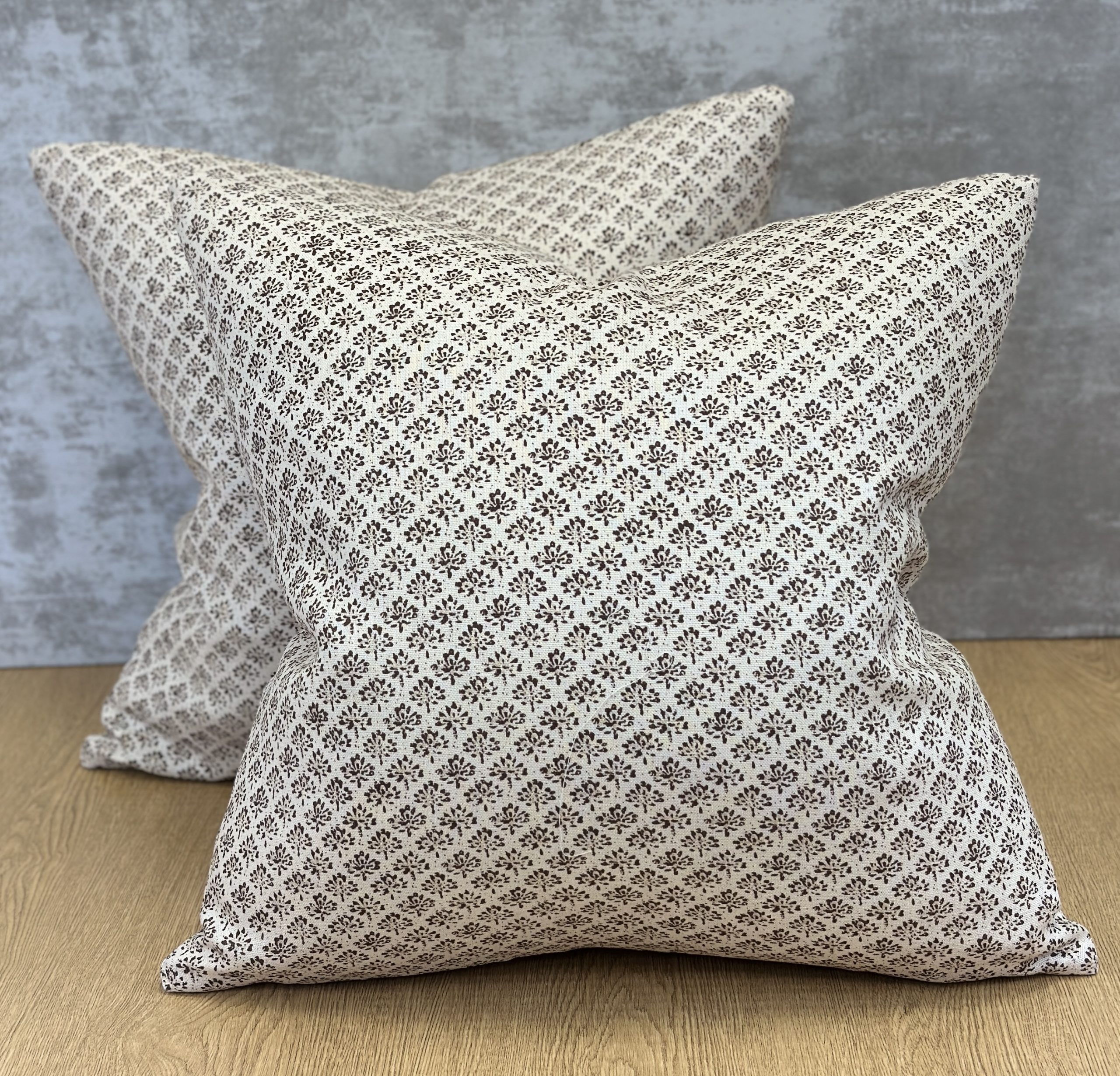 Peter Fasano Margi Pillows