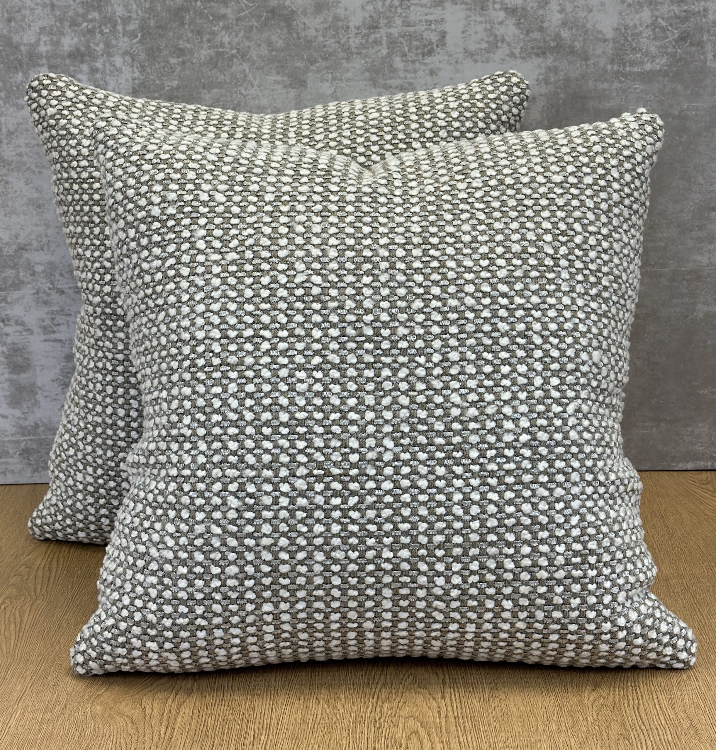 Black Edition Etitto Pillows