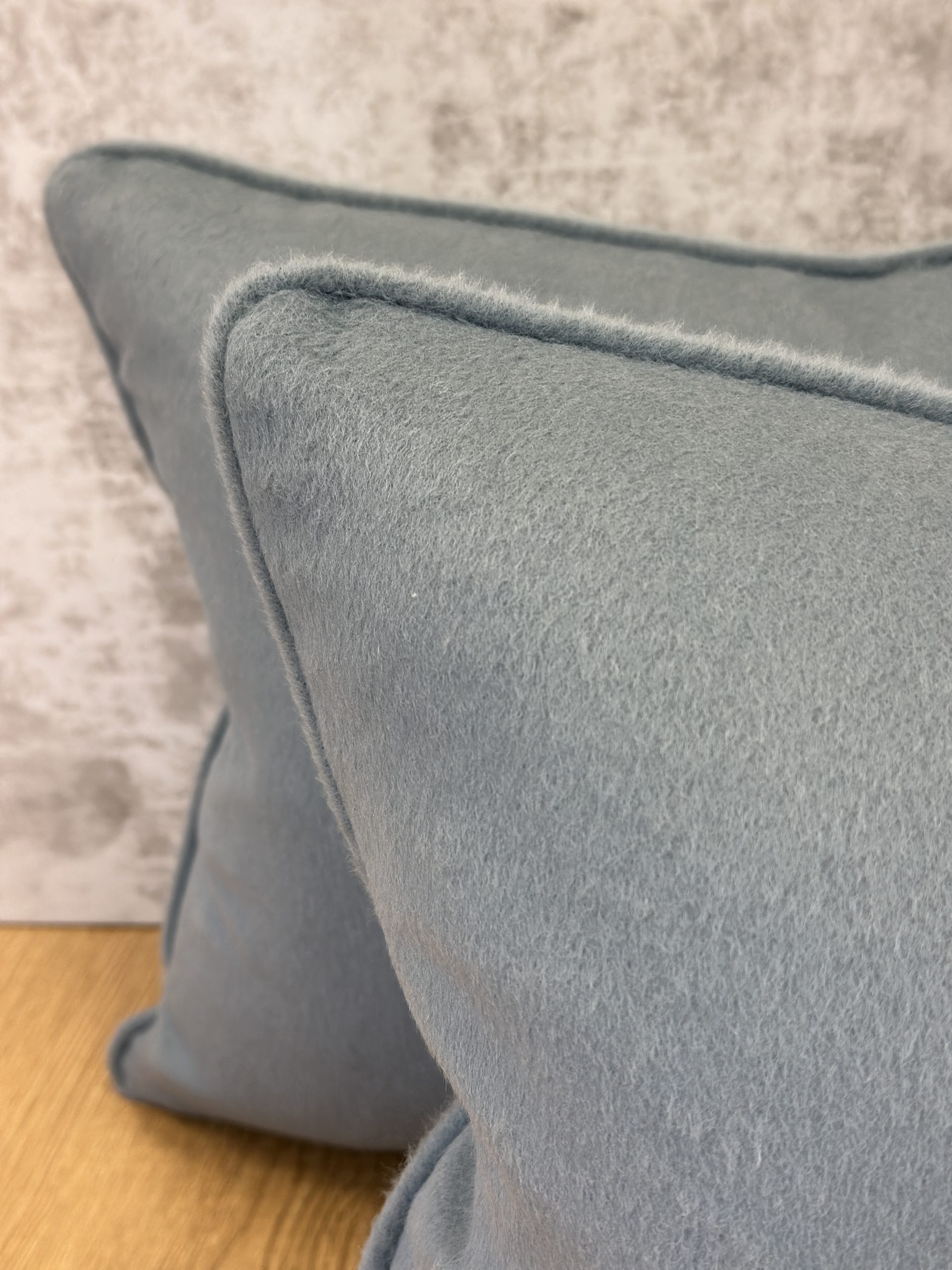 Sandra Jordan 3050 Pillows