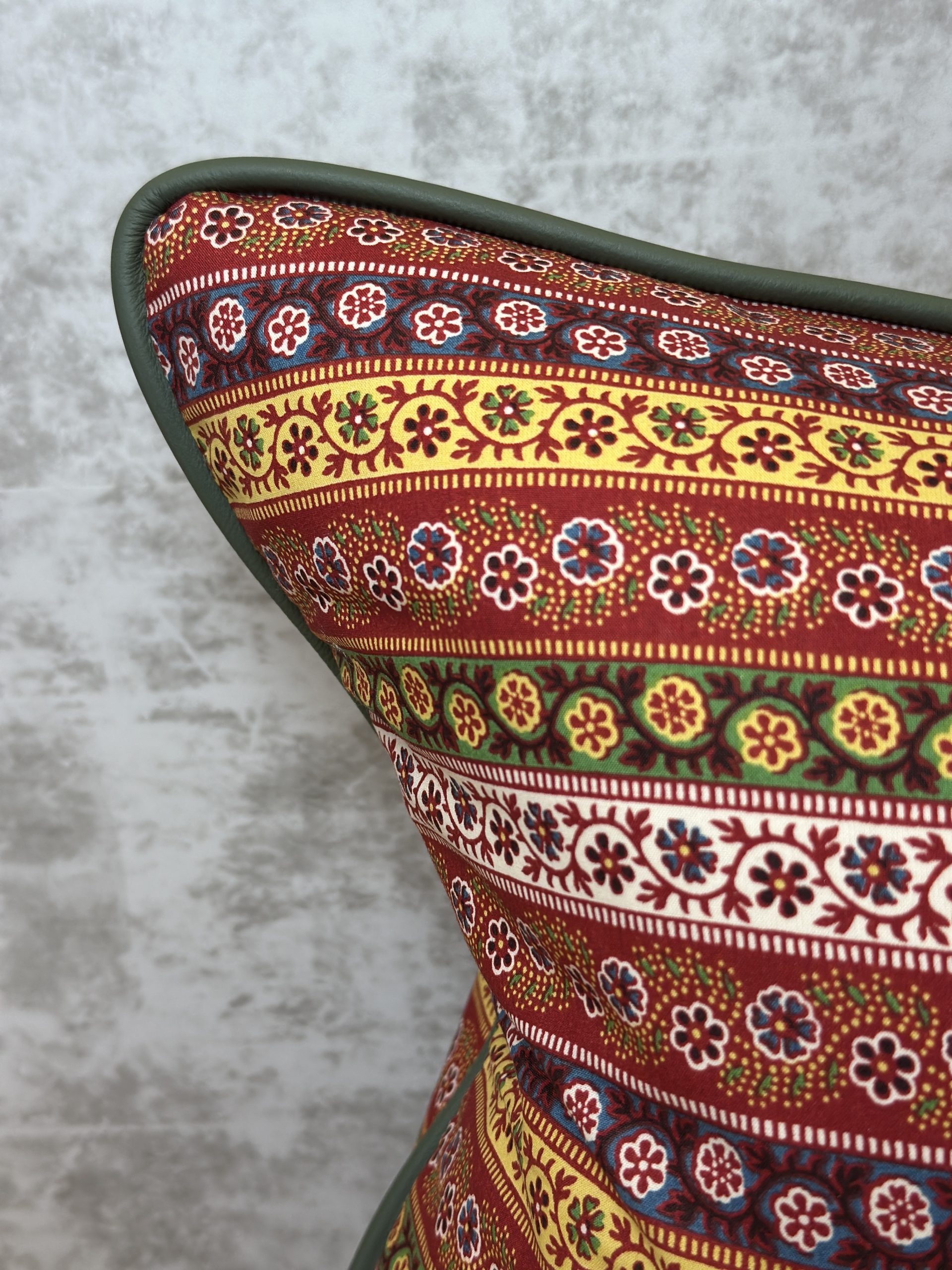 Decors Barbares Belle Darya Pillows