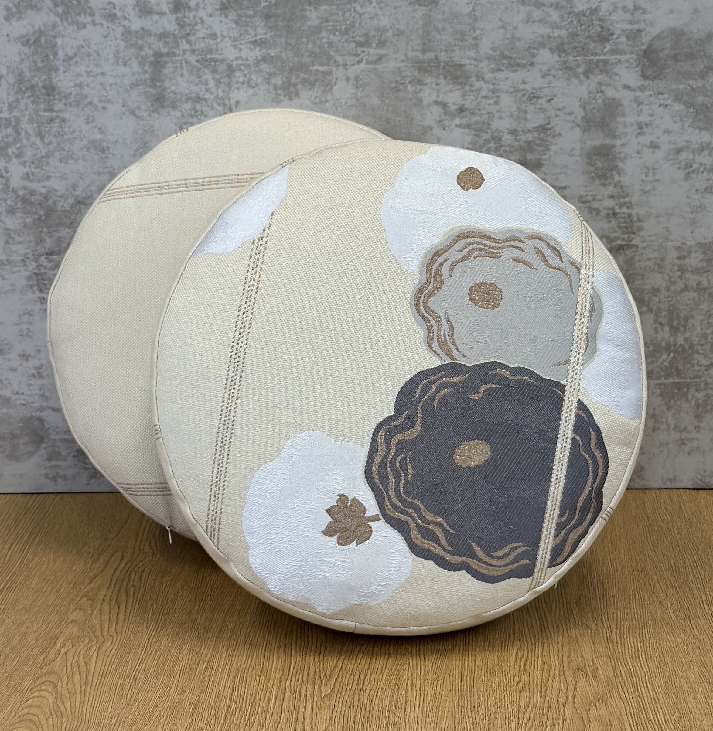 Dedar Kiku Pillows