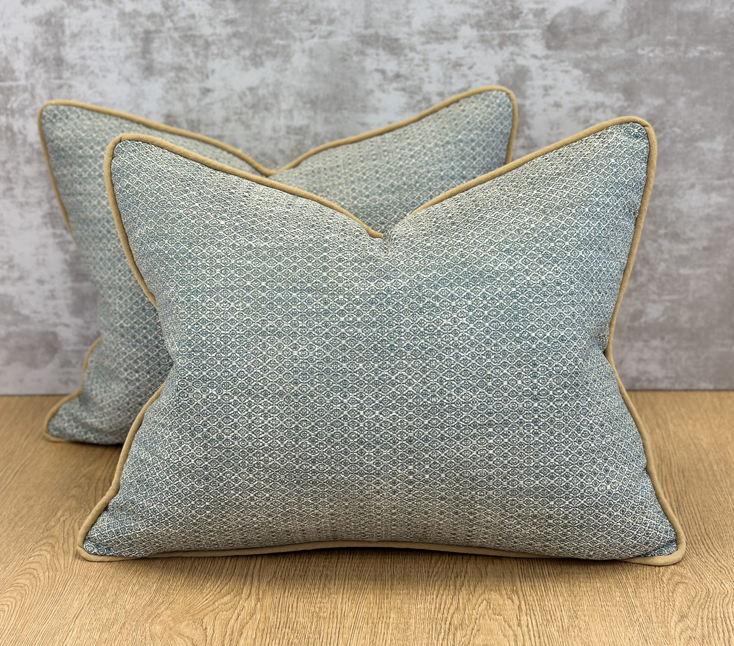 Jane Churchill Macy Pillows
