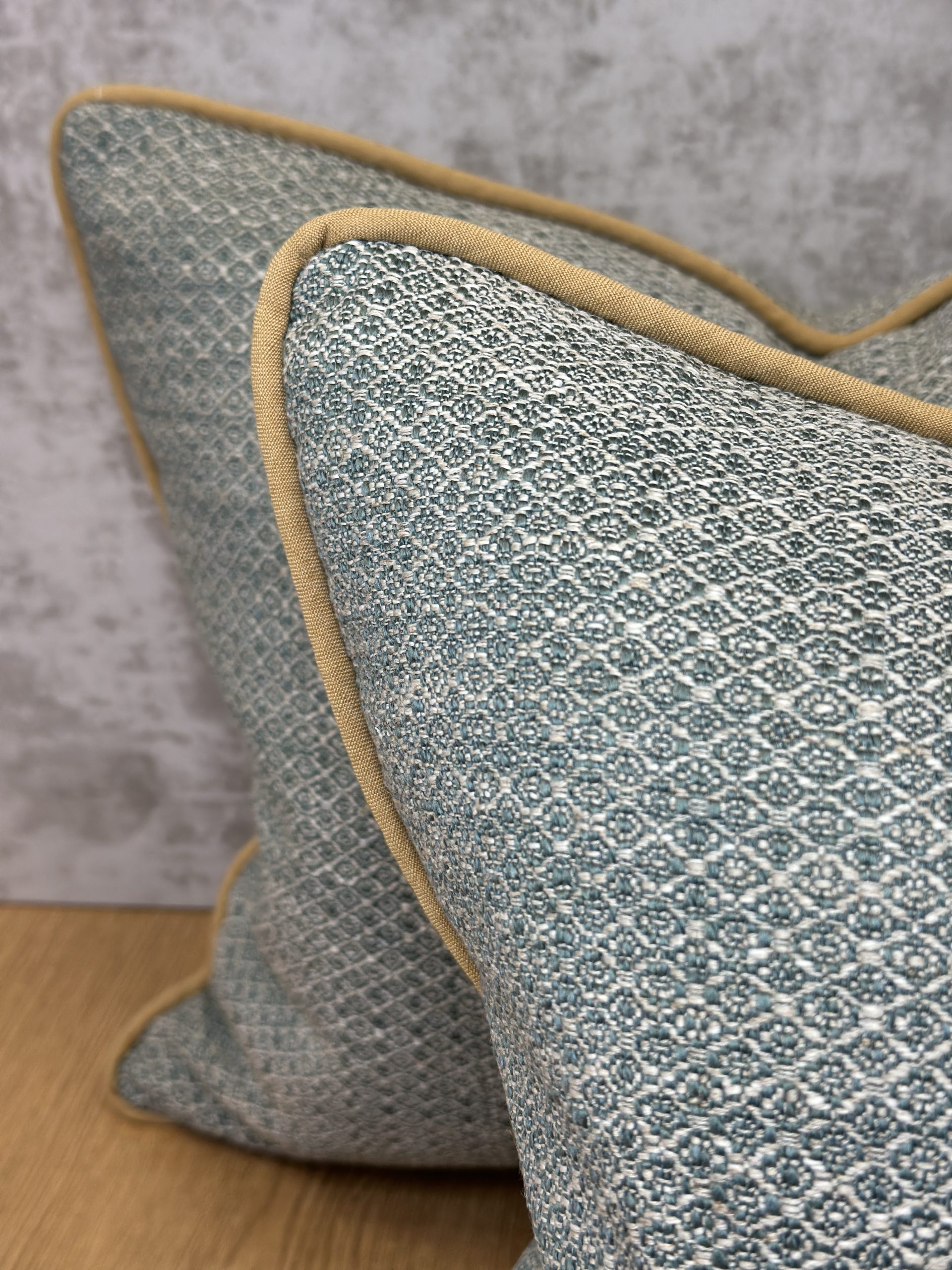 Jane Churchill Macy Pillows