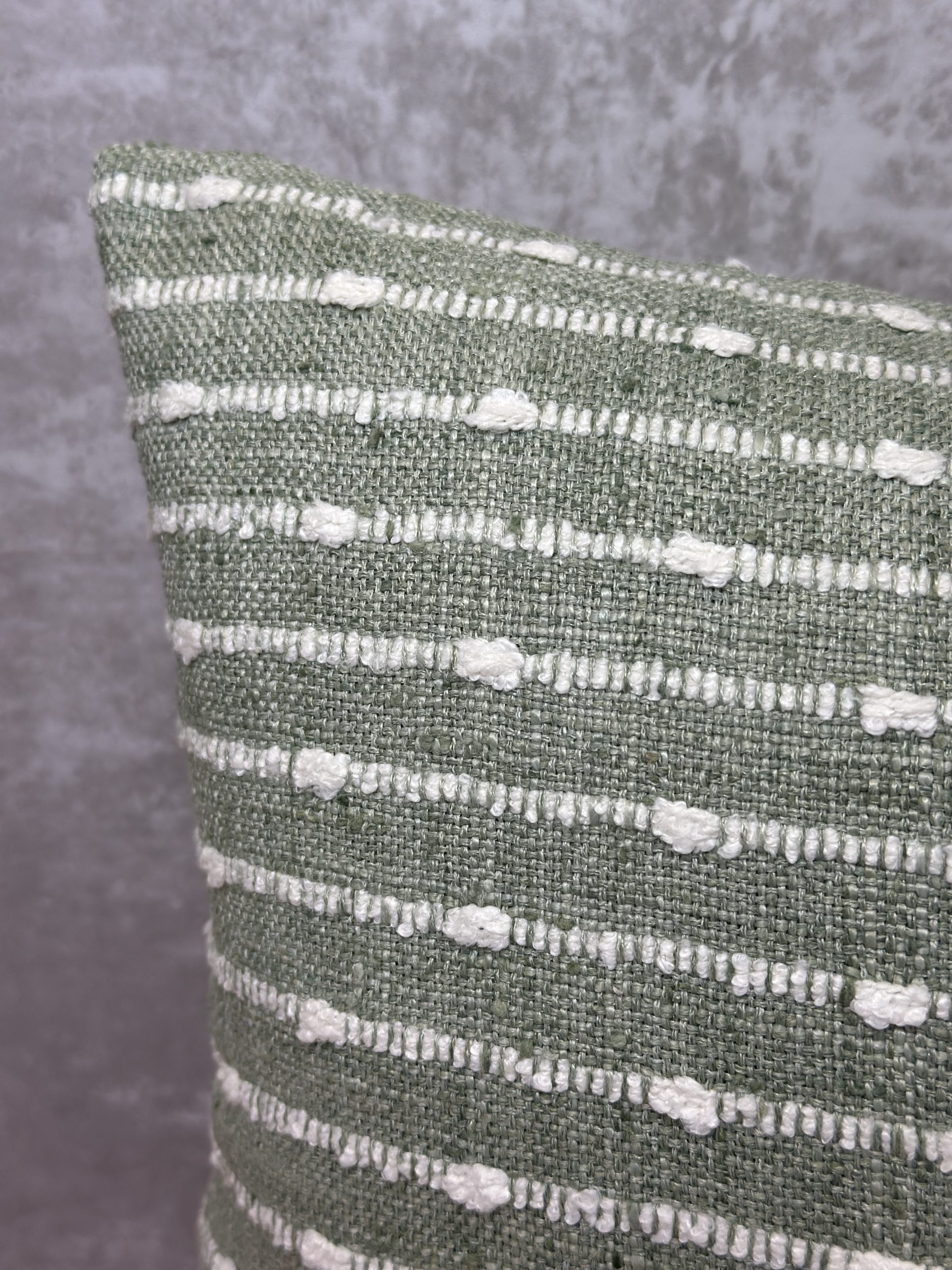 Kravet 36528 Pillows