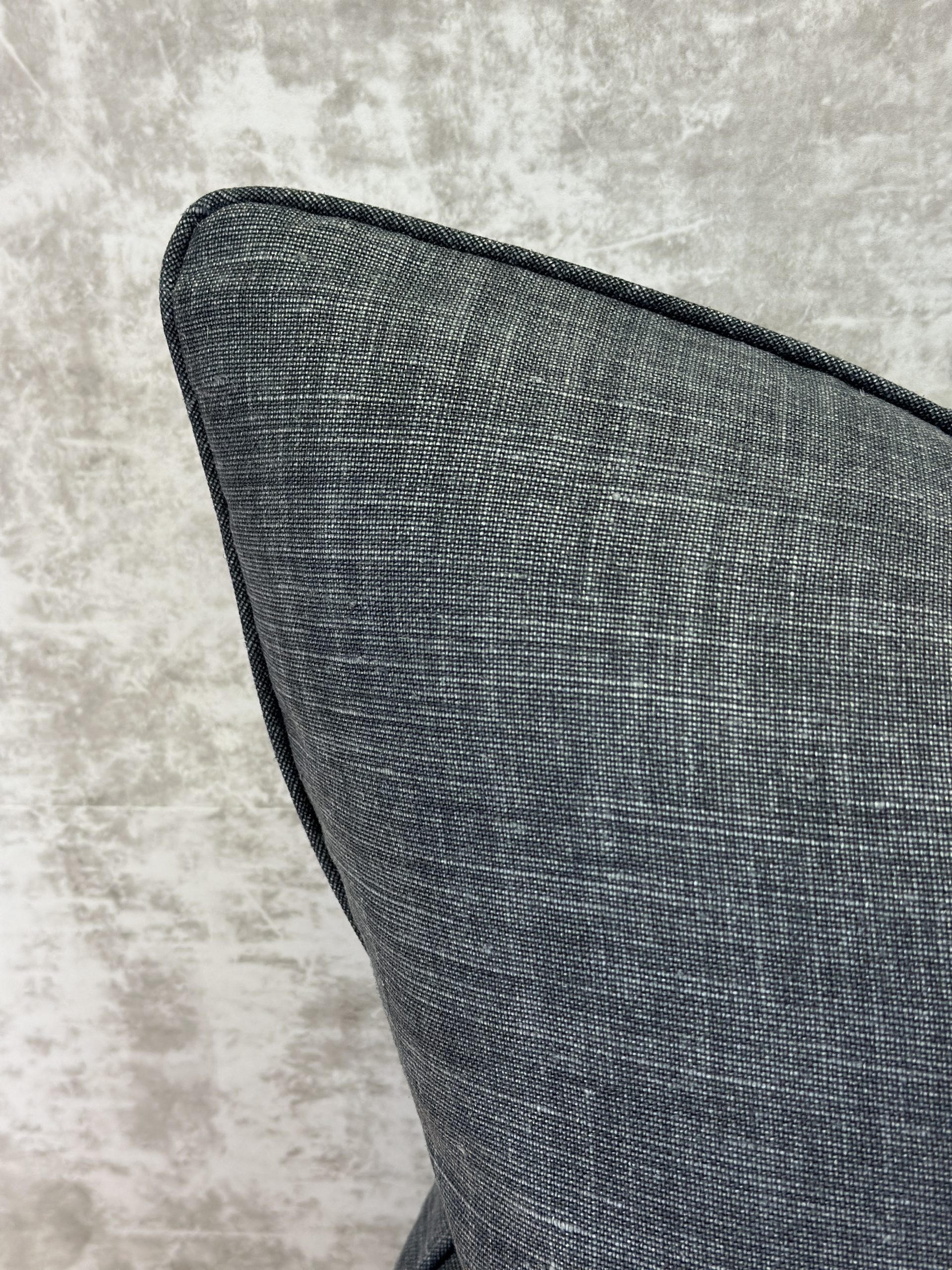 Holland & Sherry Oshin Pillows