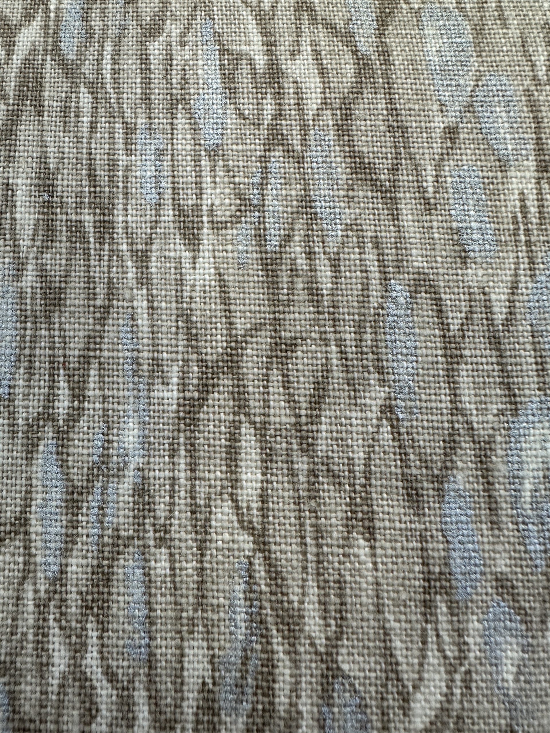 KRAVET JAM FAUXWOOD Pillows