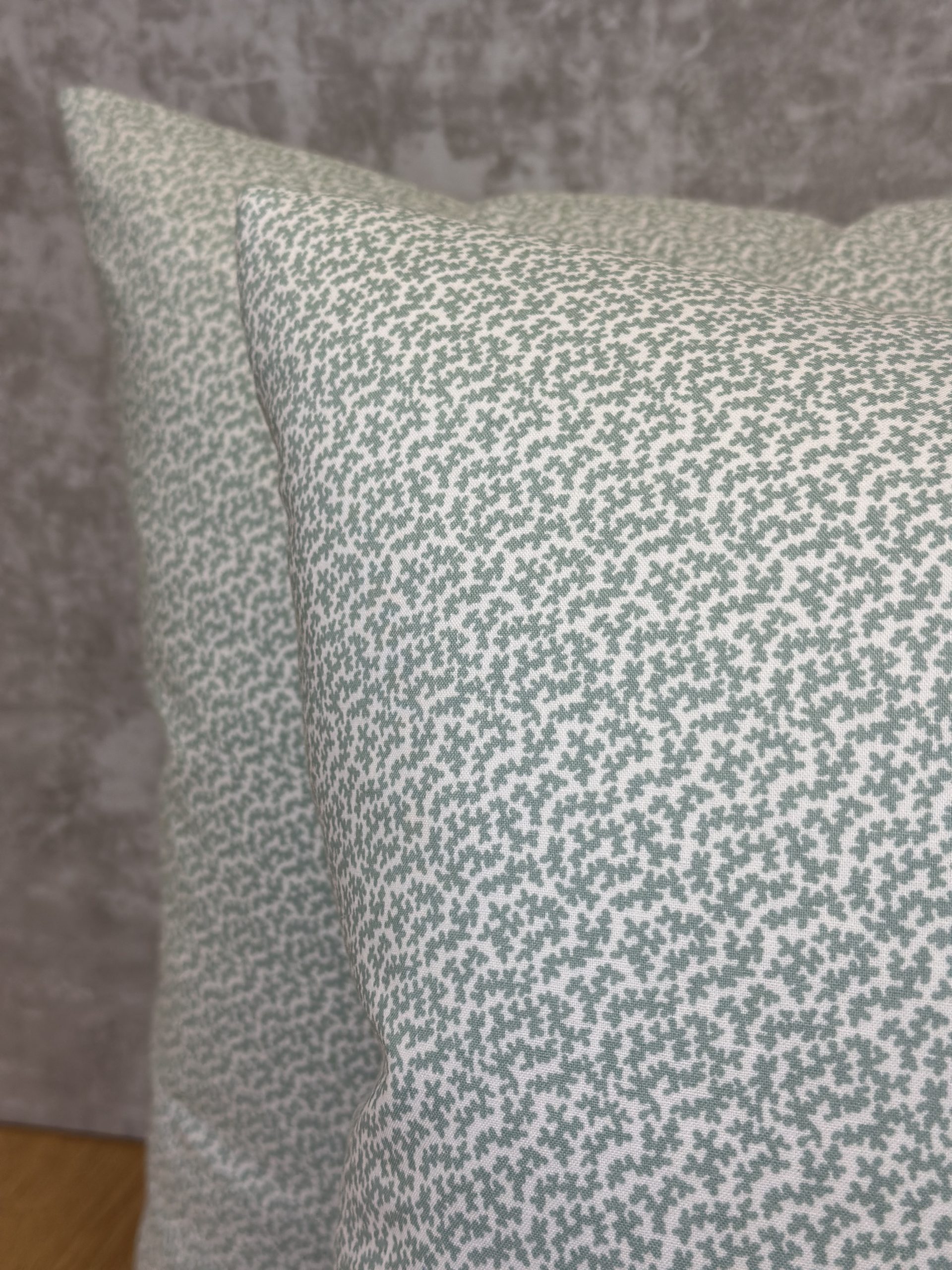 Colefax & Fowler Seafern Pillows