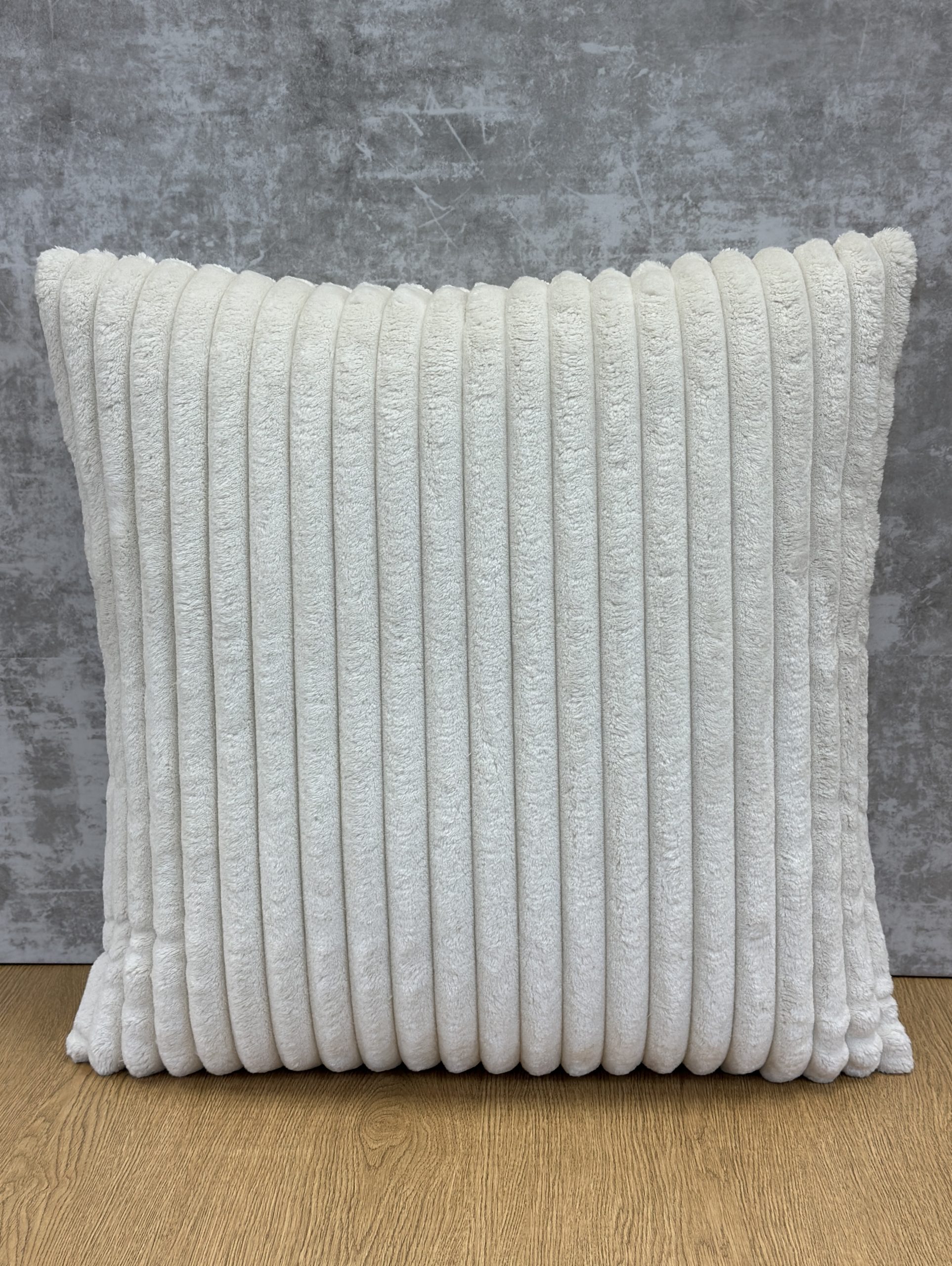 Universal Mega Pillows