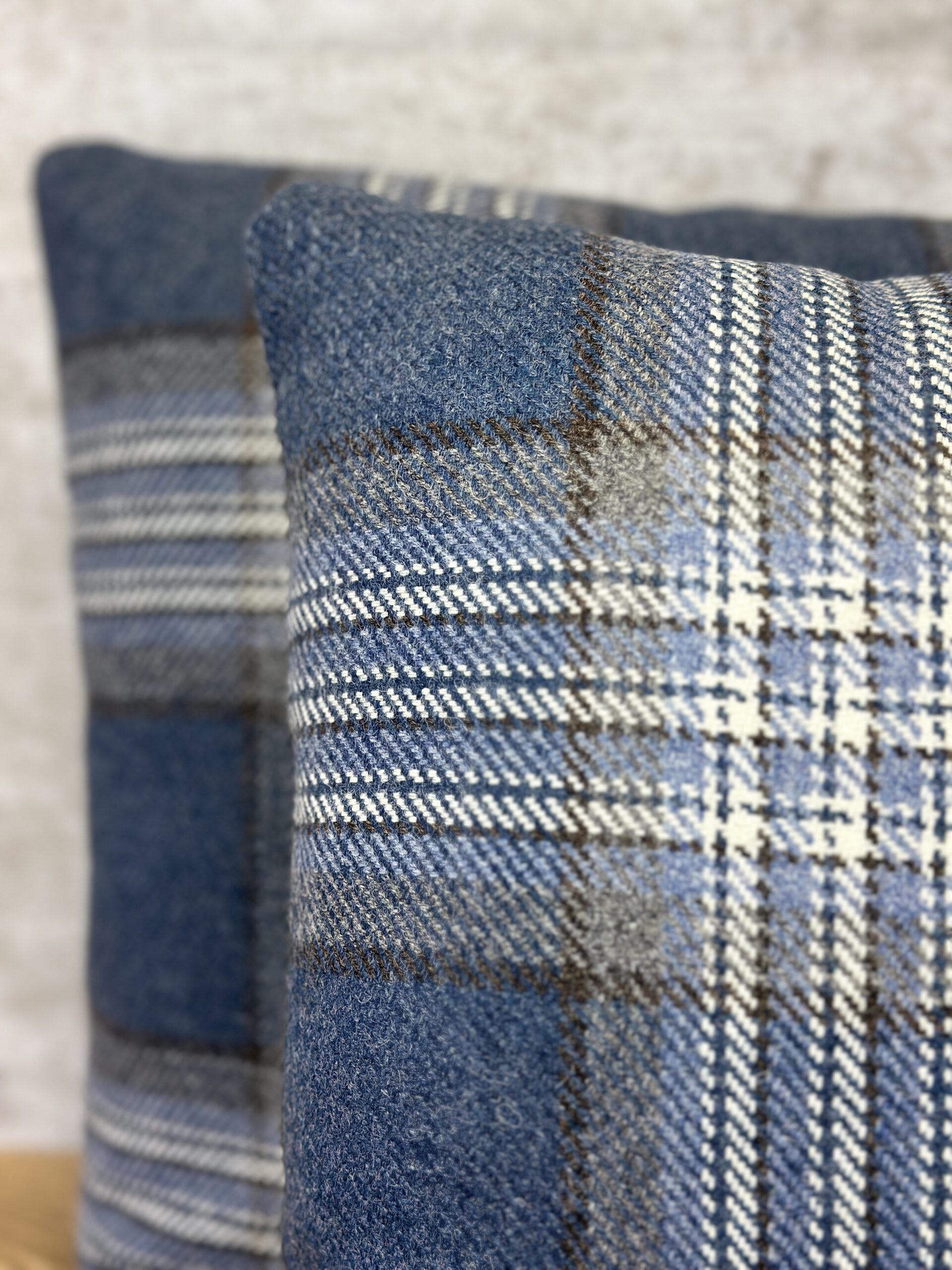 Colefax & Fowler Lowick Plaid Pillows