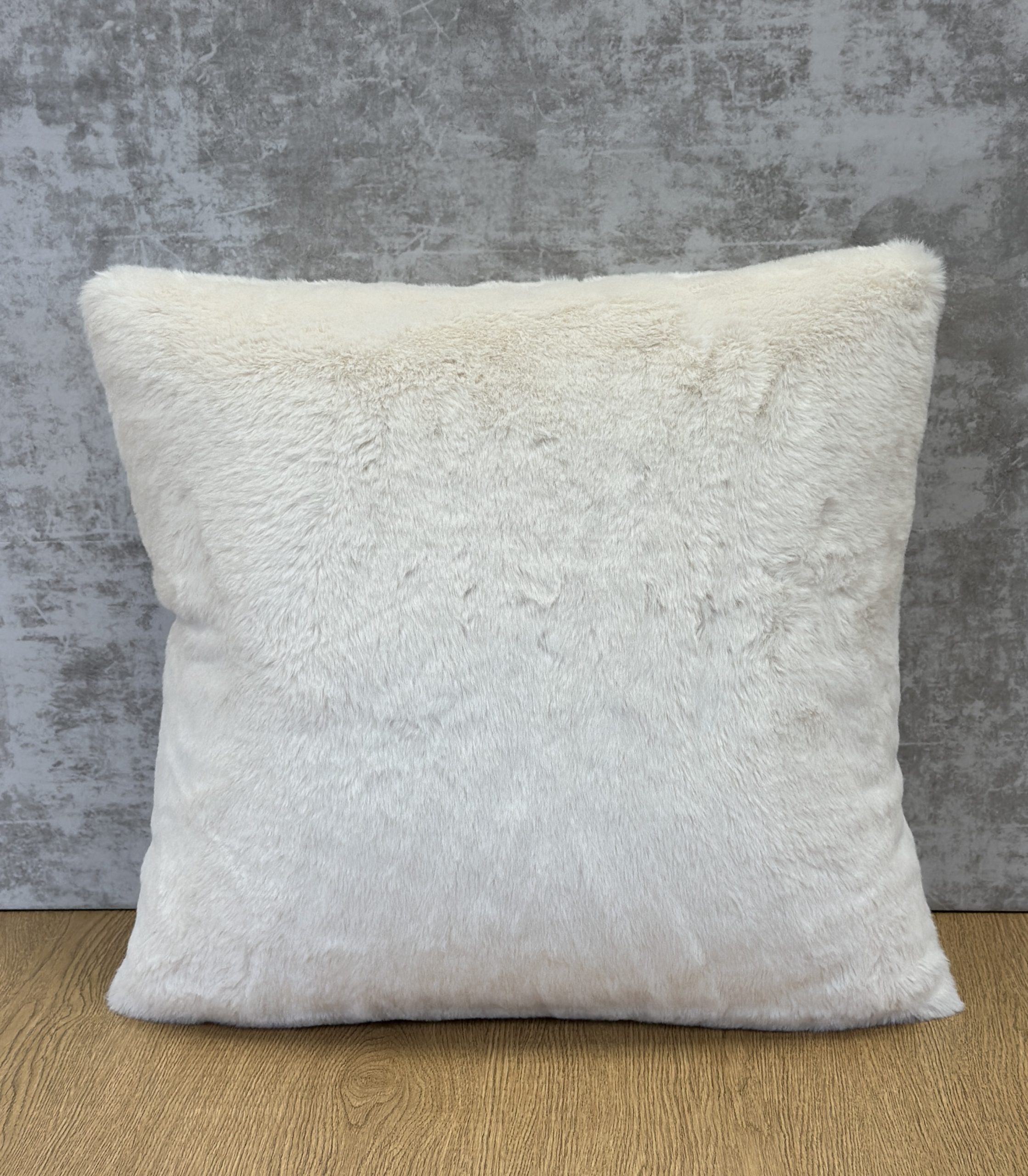 Kravet 34642 Pillows