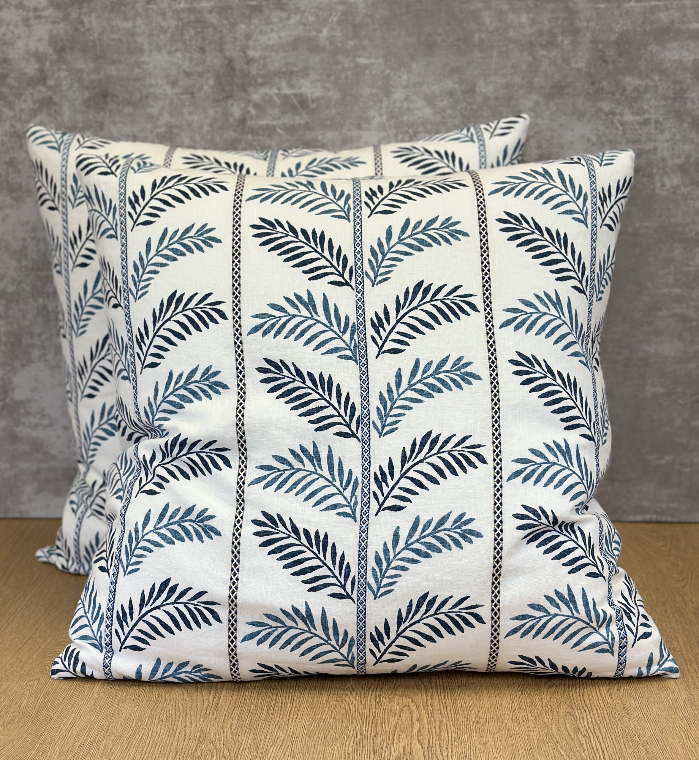 Nina Campbell Jardiniere Plumier Pillows
