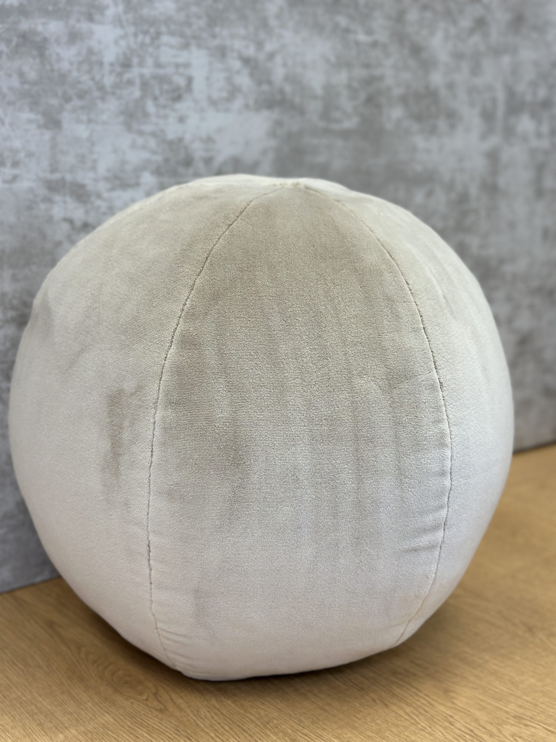 Kravet Plushilla Pillows