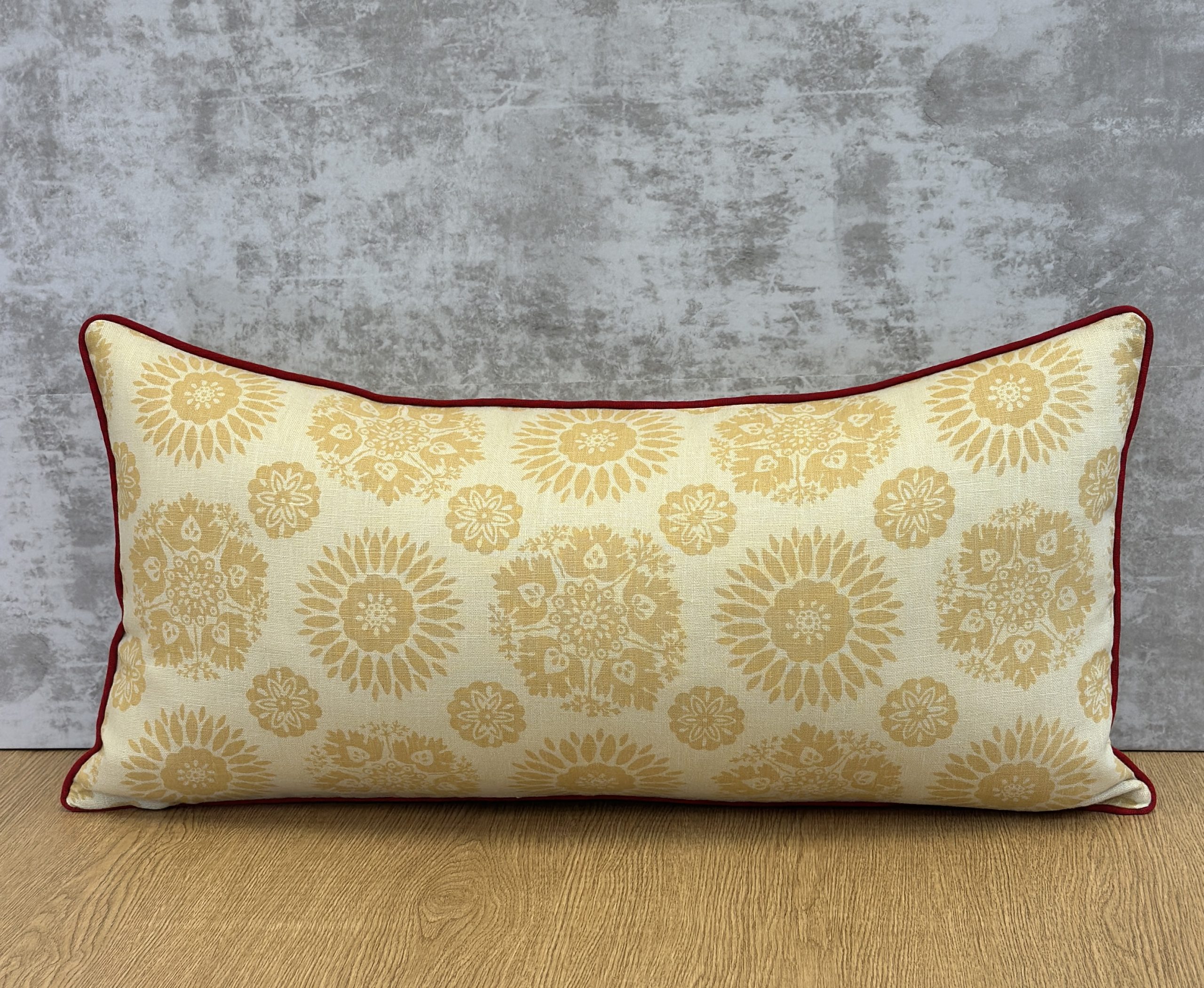 Kathryn Ireland Lola Pillows