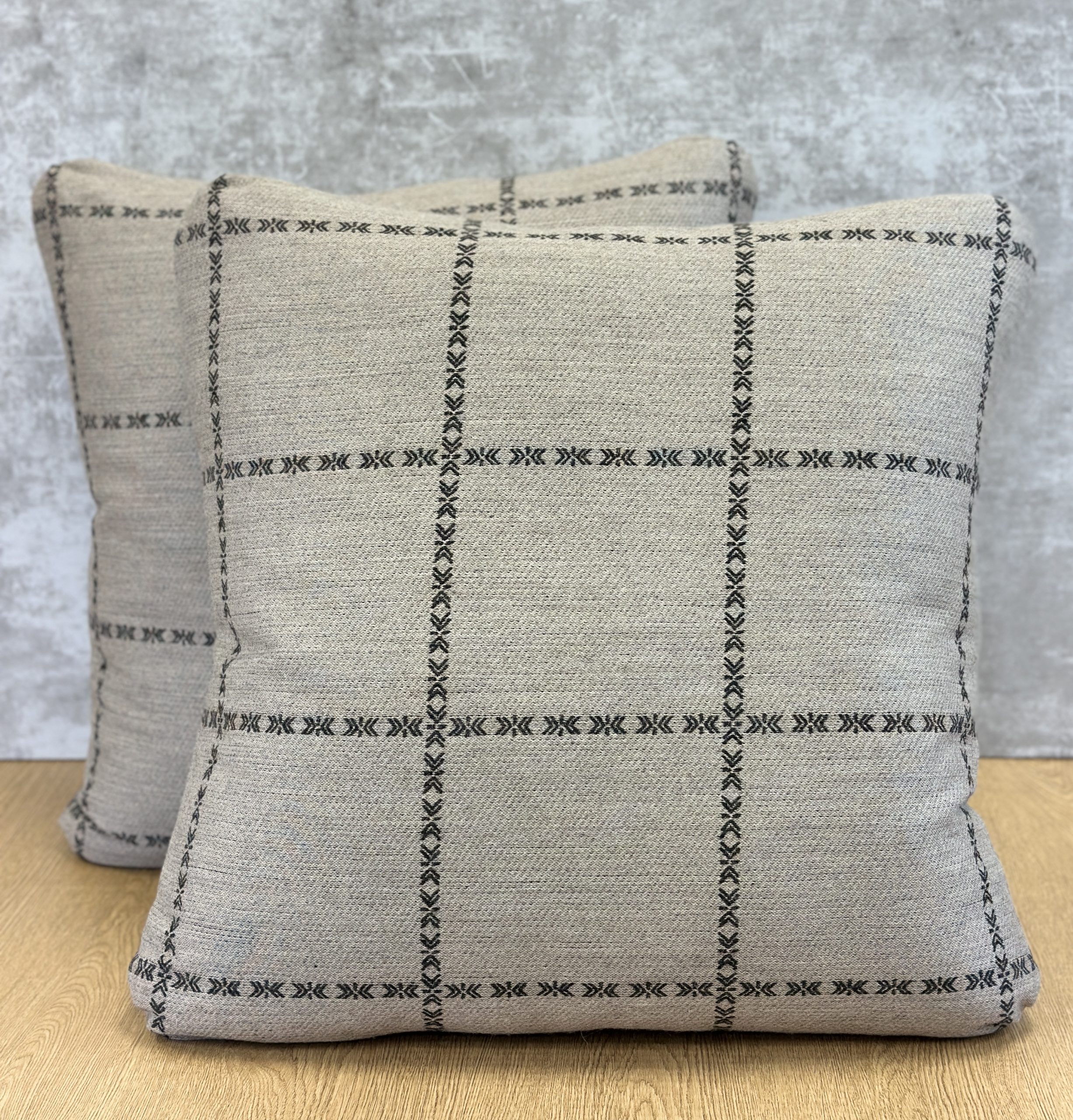 McLaurin & Piercy Theodore Pillows