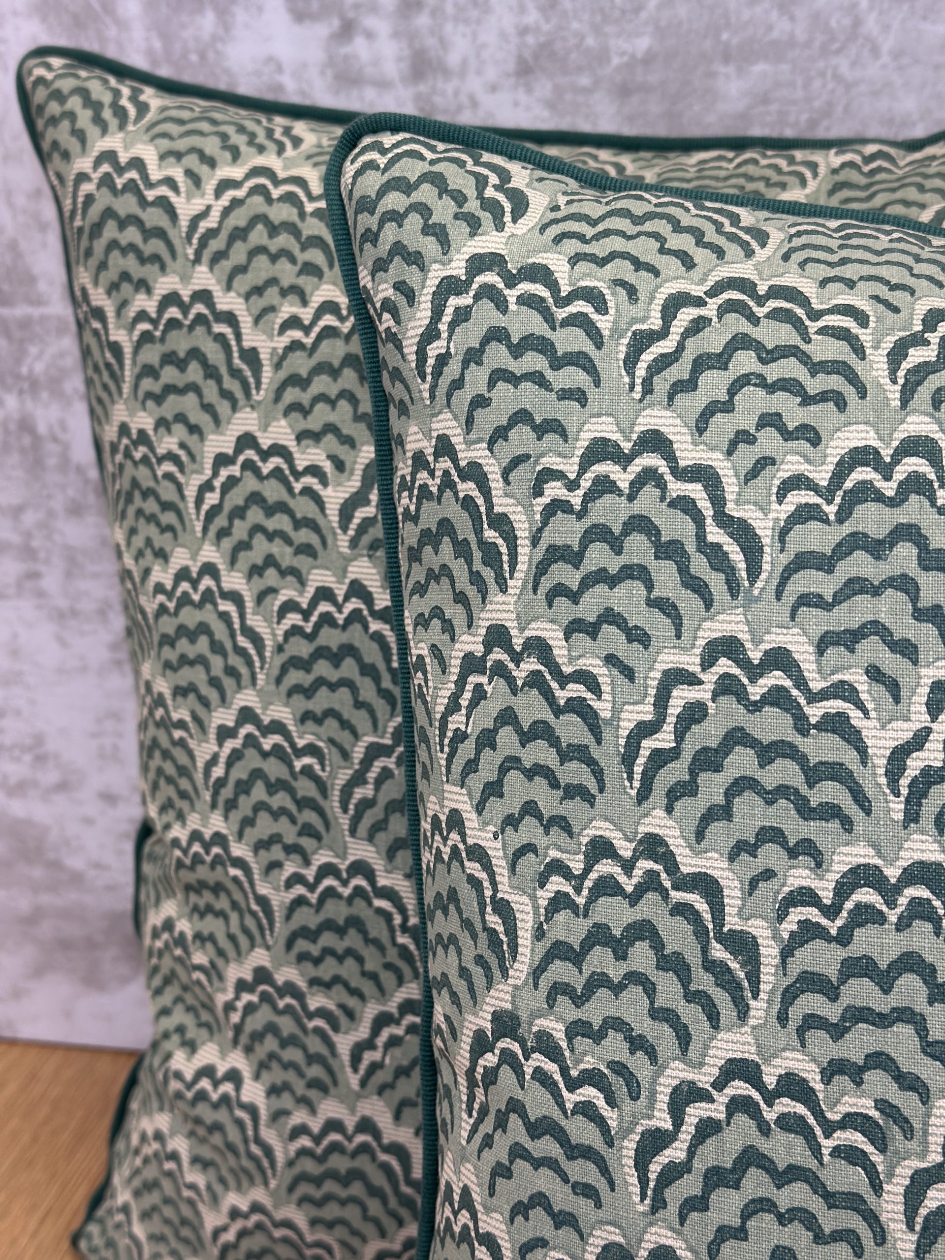 Namay Samay Jhinuk Pillows