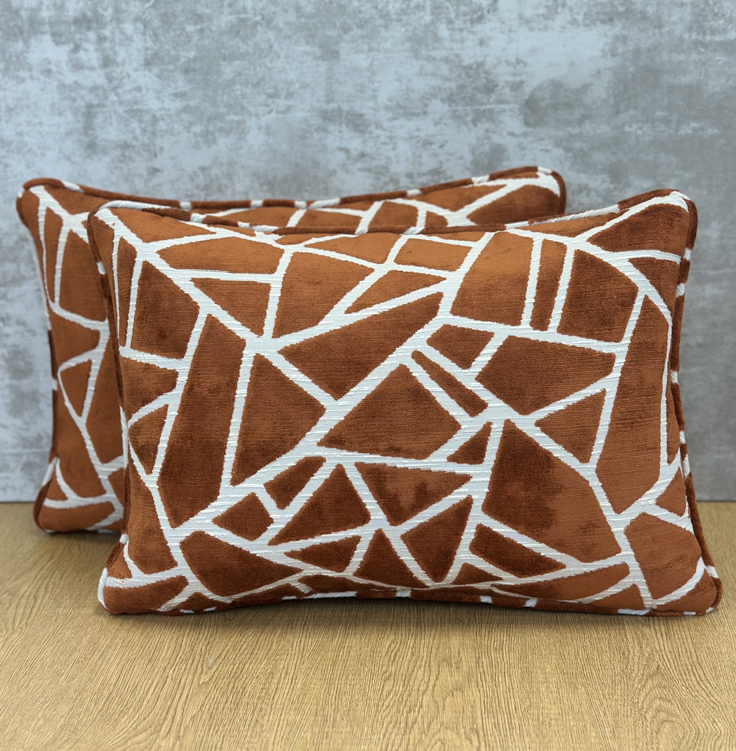 Maxwell Trento Pillows