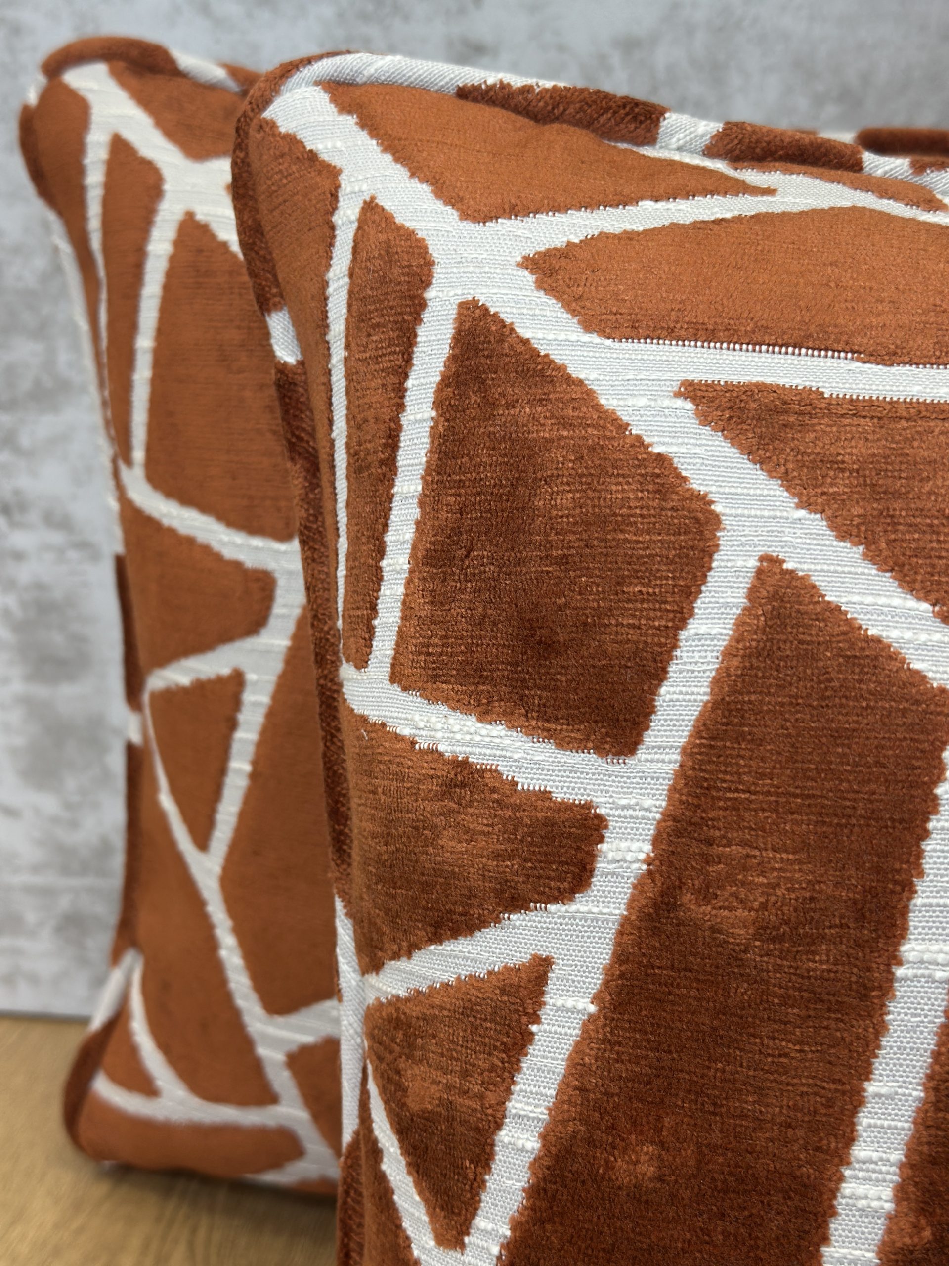 Maxwell Trento Pillows