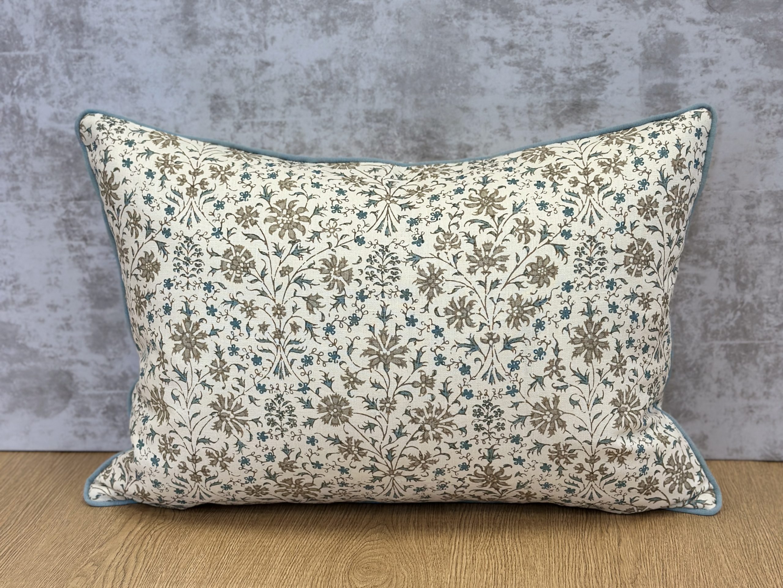 Namay Samay Kushi Pillows