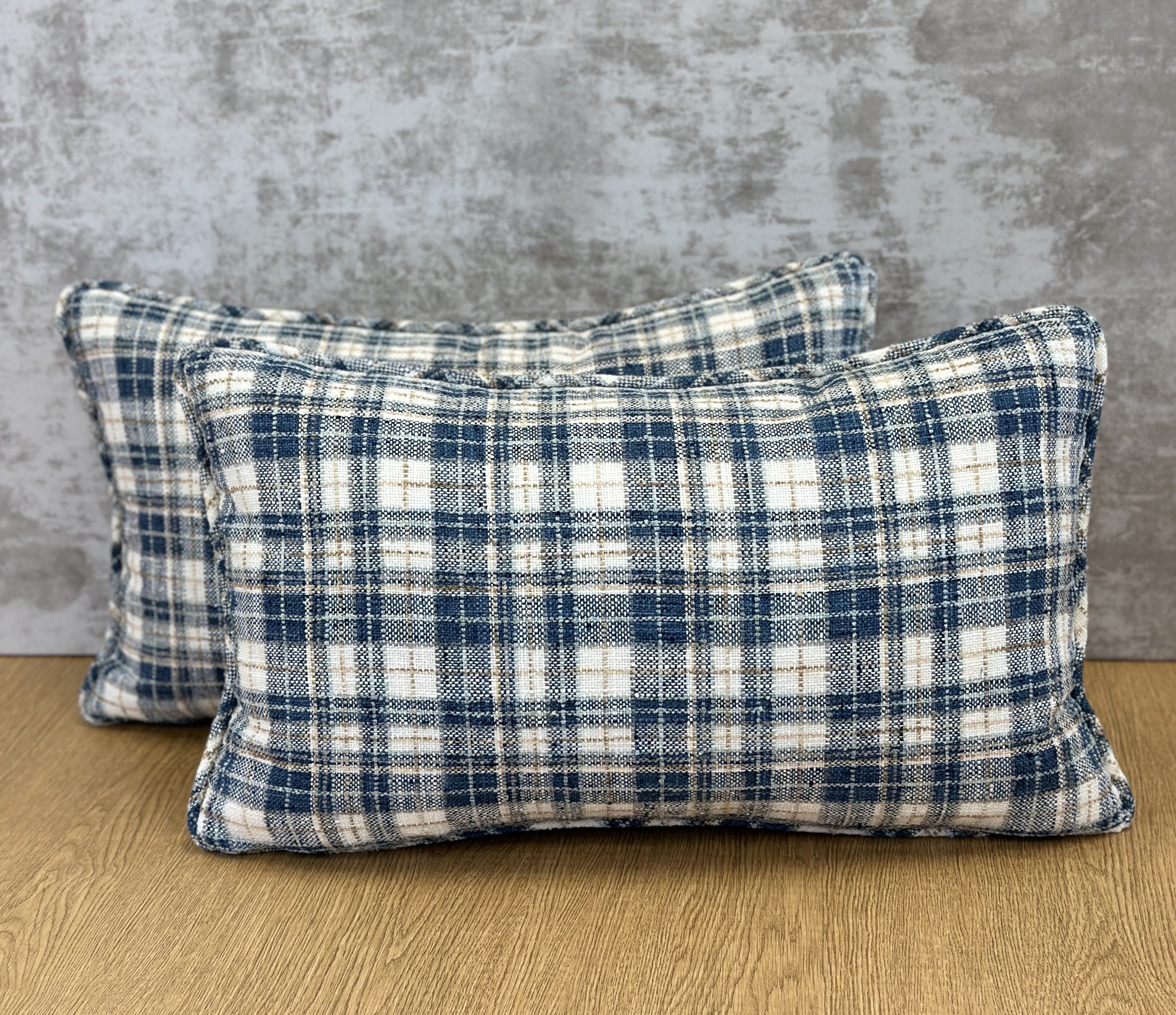 Kravet Pallepola Pillows