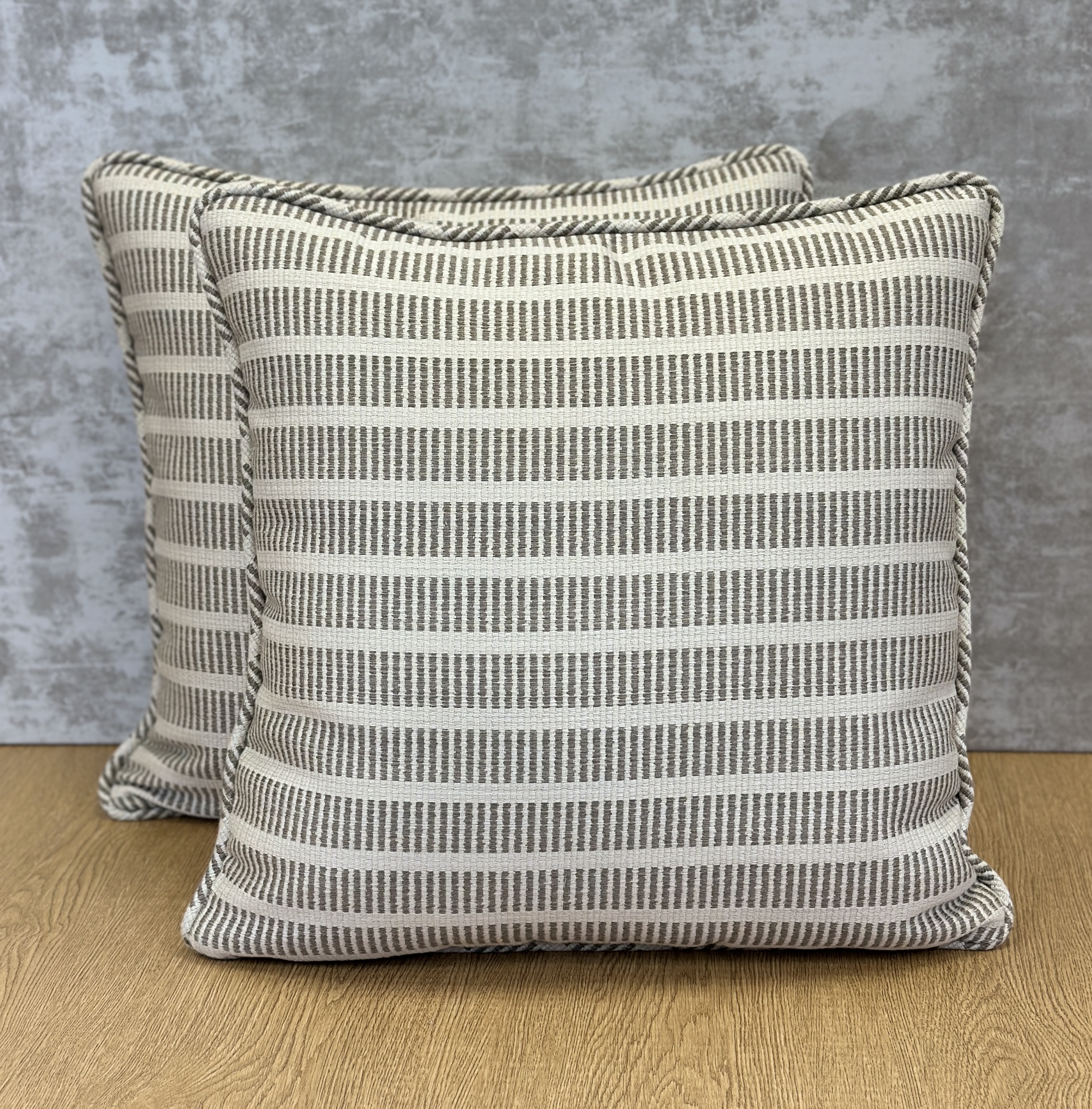 Rose Tarlow Linden Alee Pillows