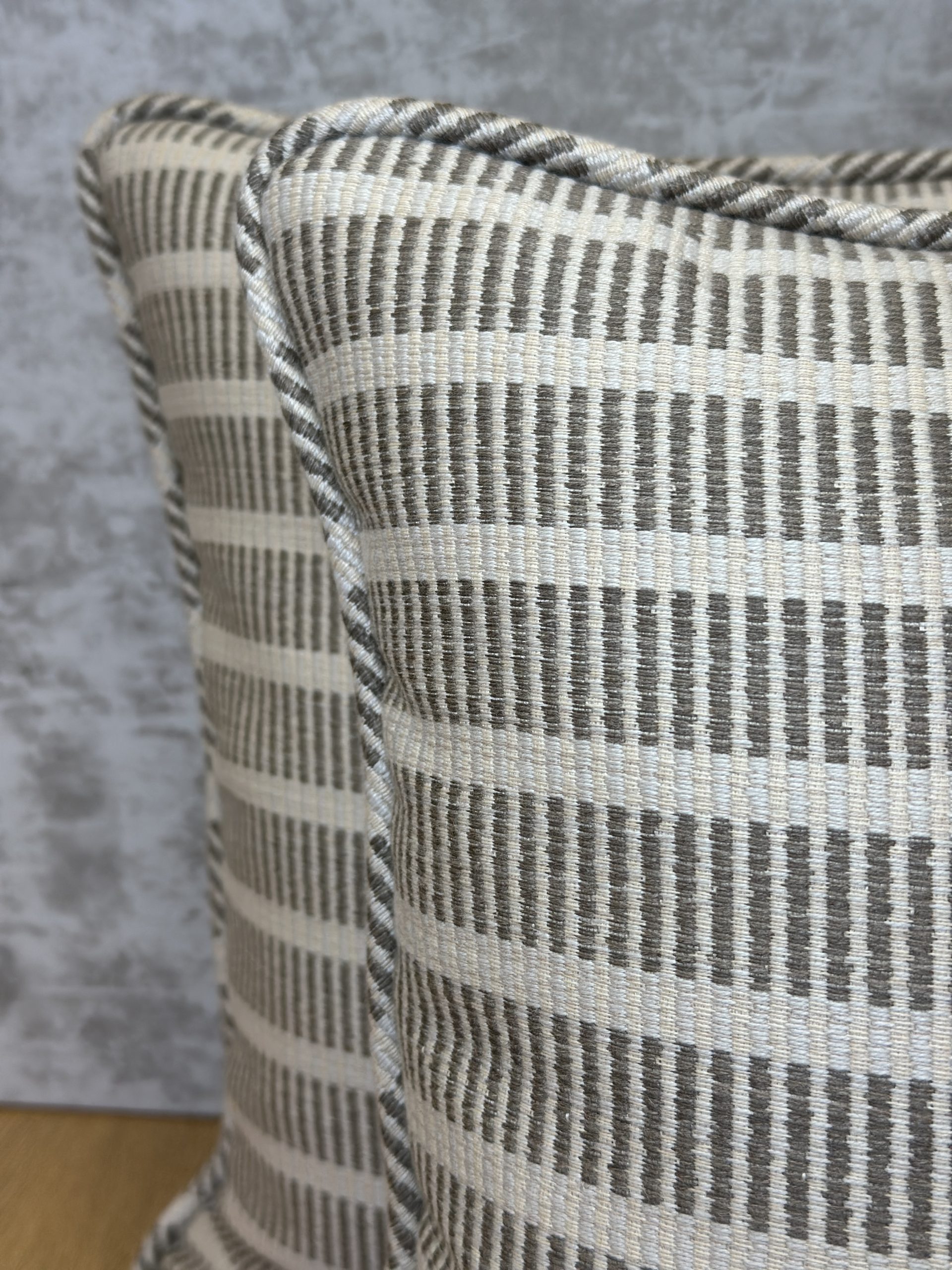 Rose Tarlow Linden Alee Pillows