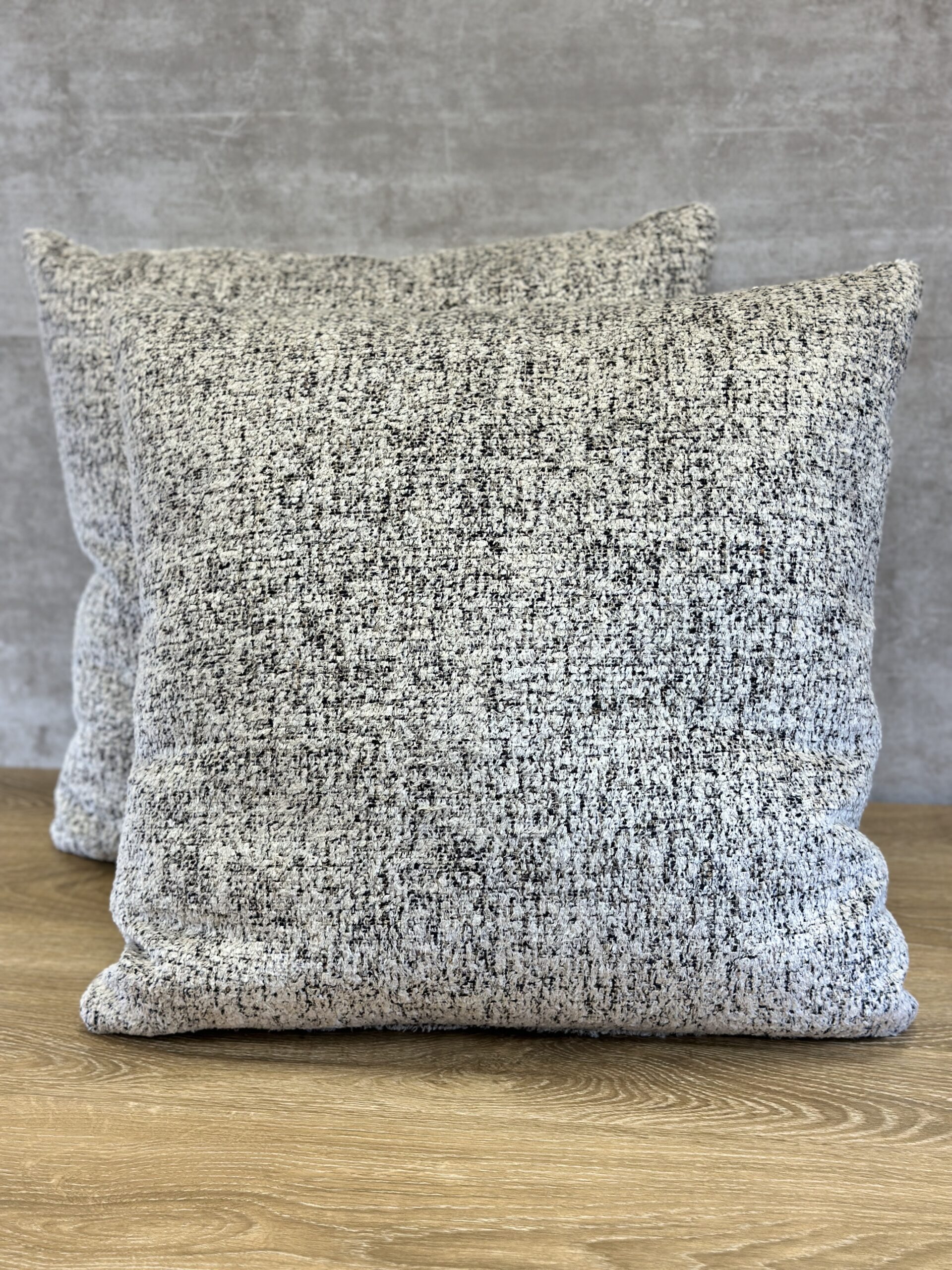 Nobilis Douma Pillows