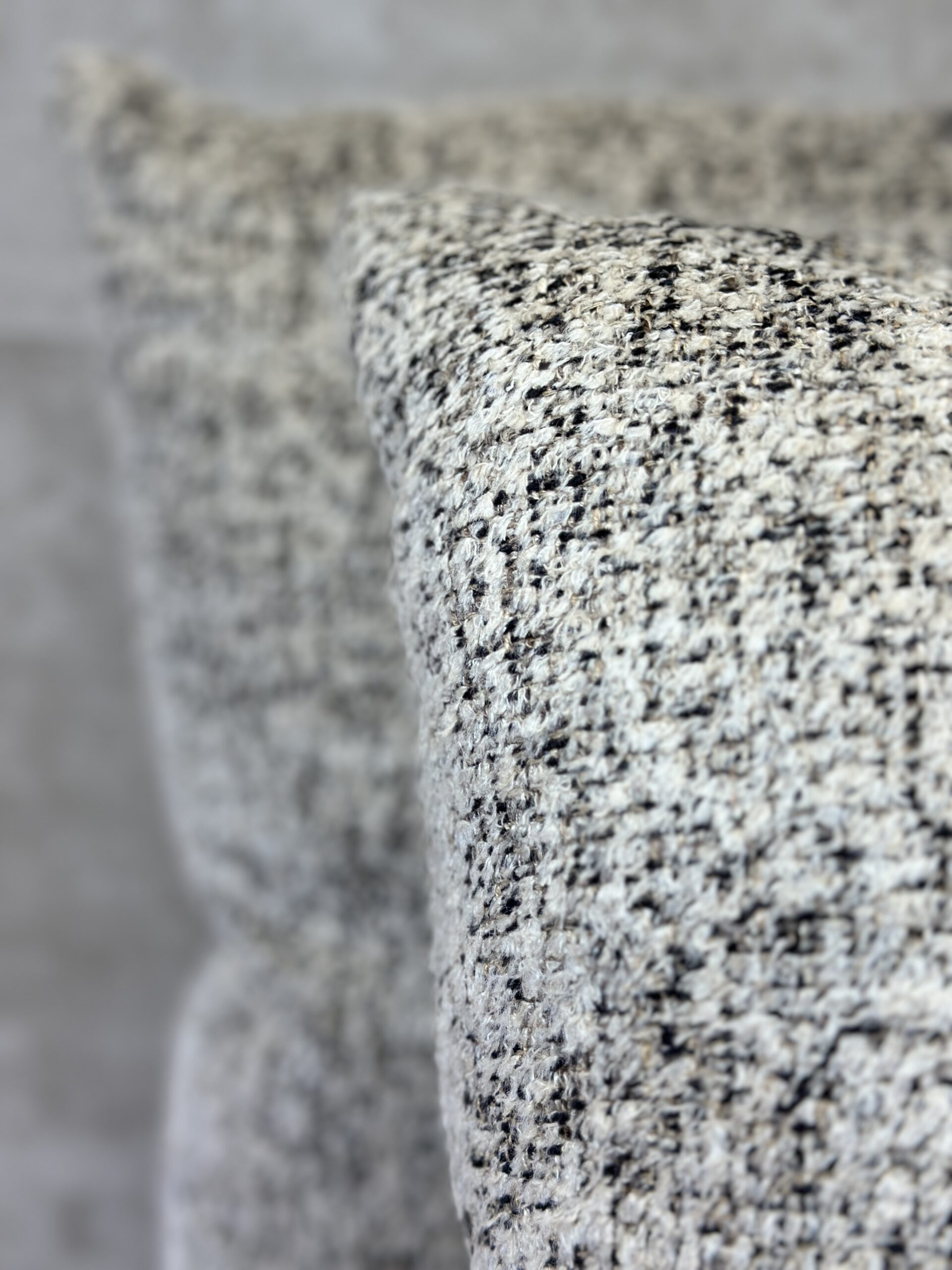 Nobilis Douma Pillows