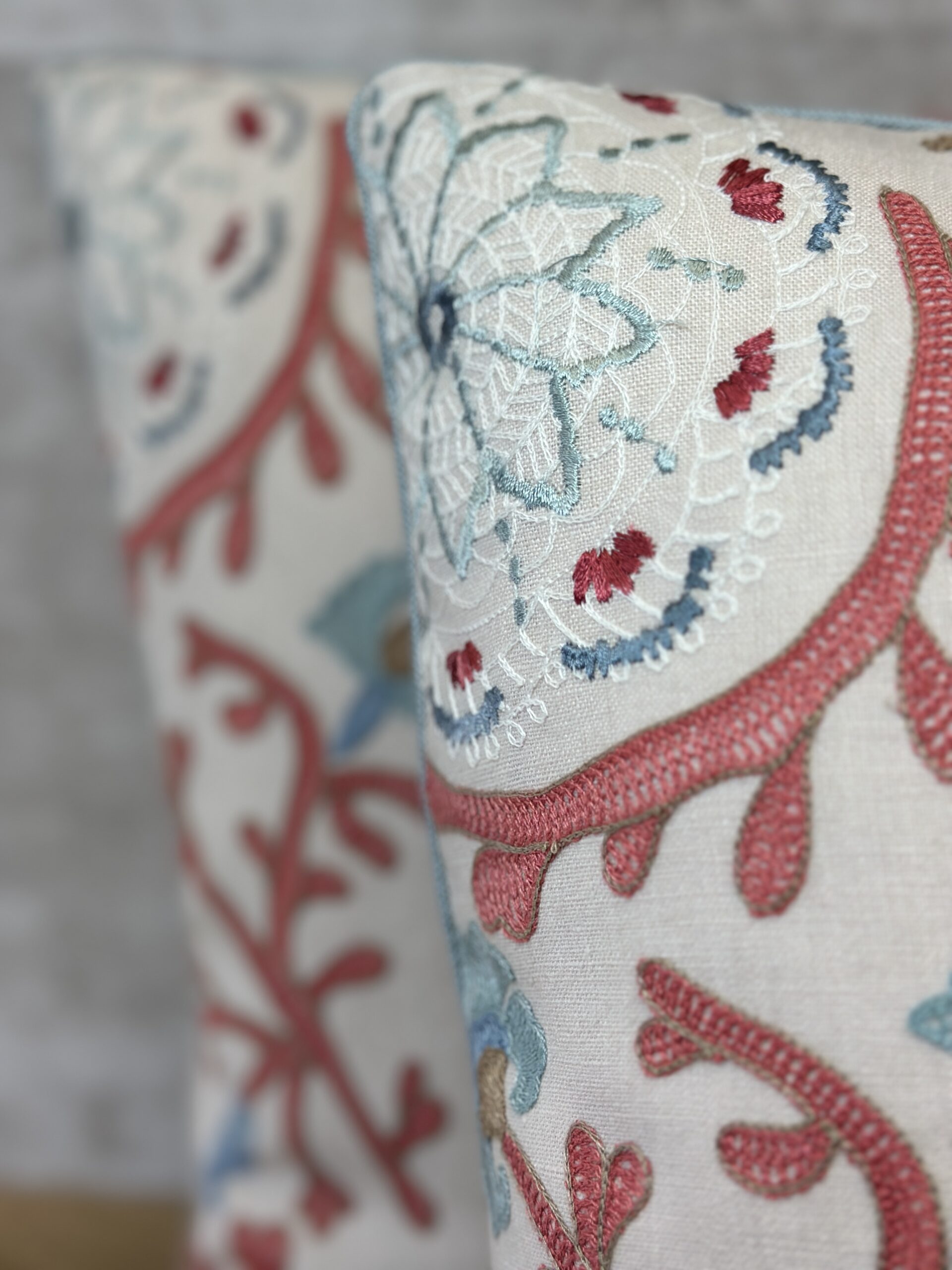 Colefax & Fowler Caspian Pillows