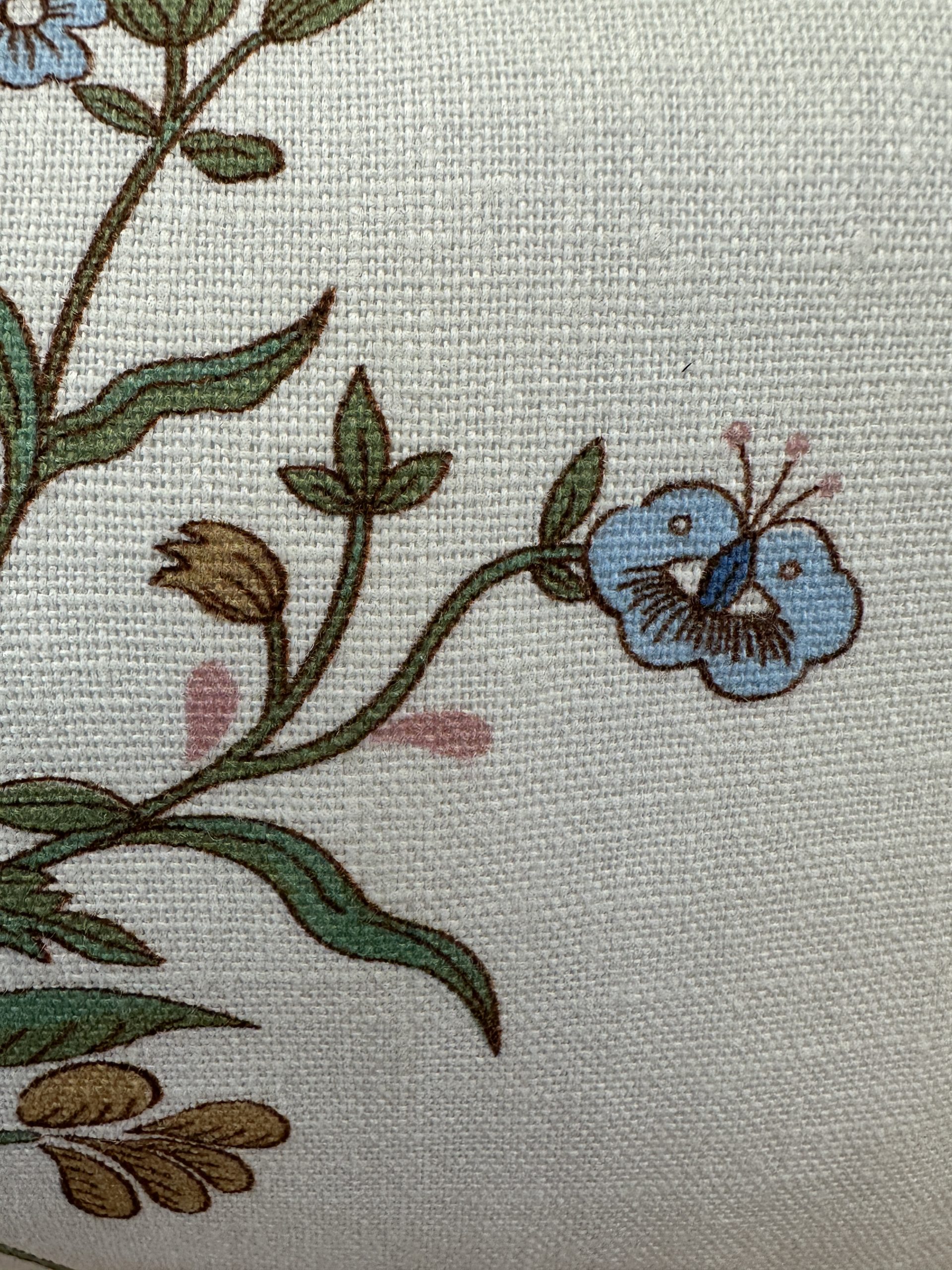 Volga Flax & Field Posy Pillows