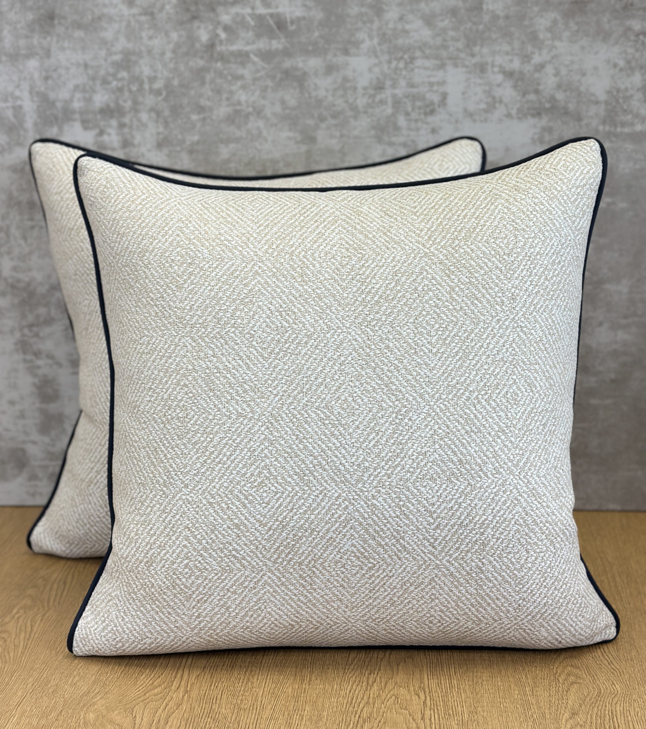 Kravet Egress Label